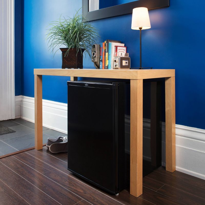 Koolatron 2.4 cu ft Compact Refrigerator - Jet Black