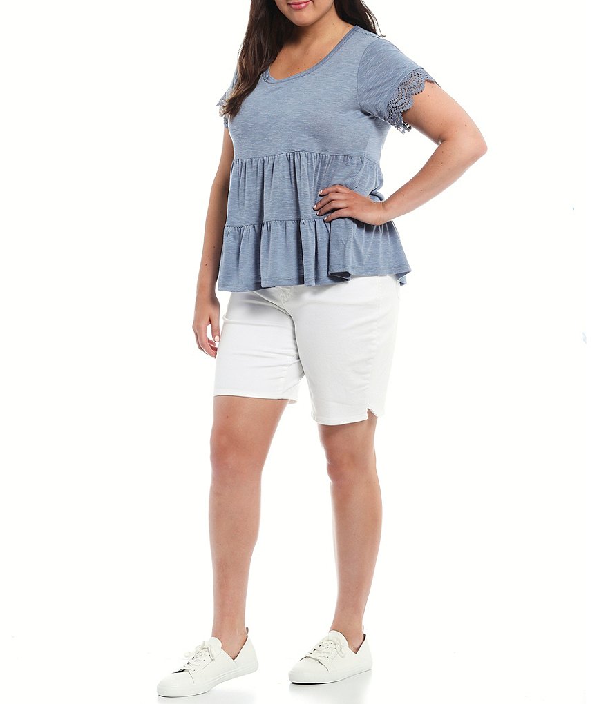 One World Apparel Plus Size Scoop Neck Lace Trim Short Sleeve Tiered Baby Doll Top