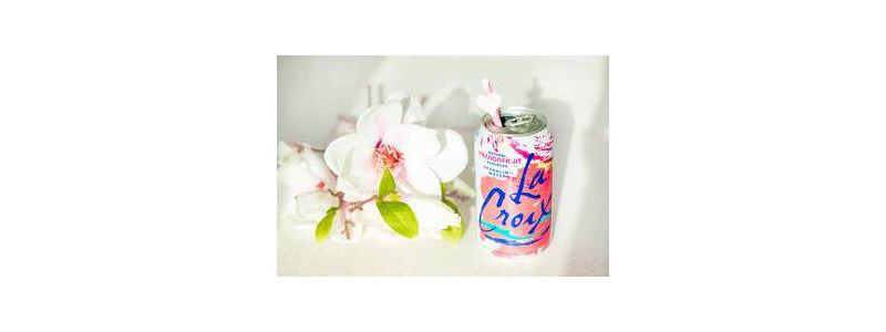 LaCroix Passionfruit Sparkling Water - 8pk/12 fl oz Cans