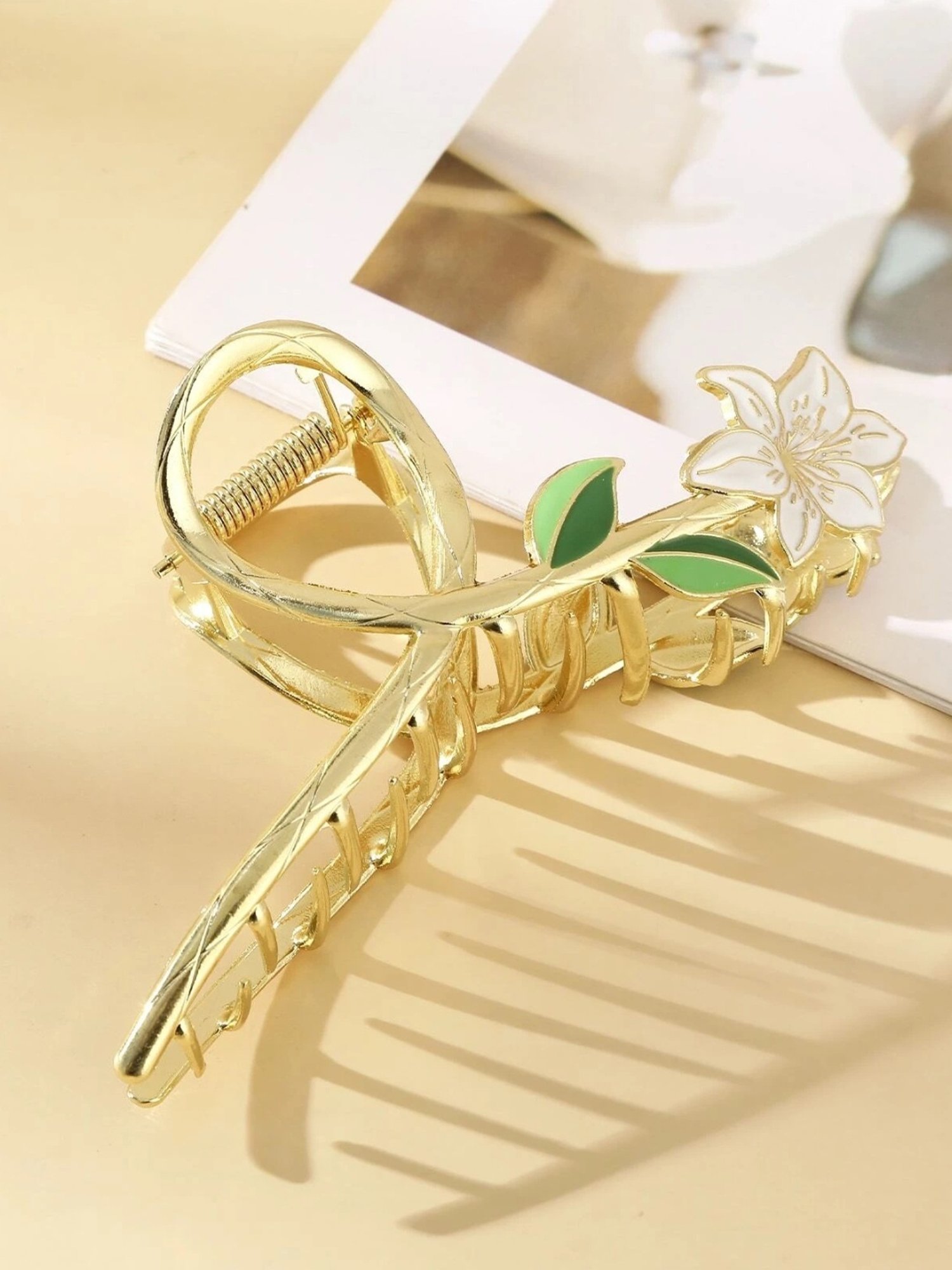 OOMPH Gold Tone White Enamel Lily Floral Shape Large Big Hair Claw