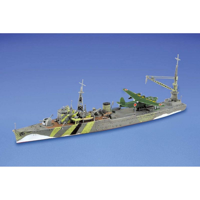 Aoshima 1/700 Japanese Seaplane Tender Akitsushima