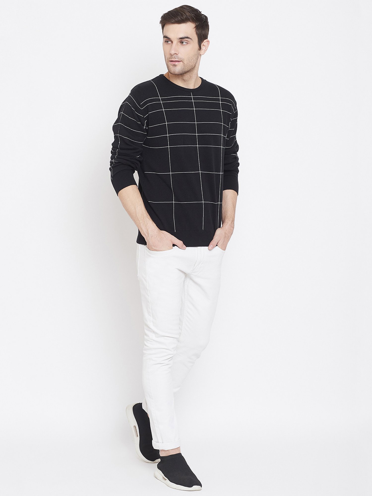 Crimsoune Club Black Cotton Slim Fit Checks Sweater