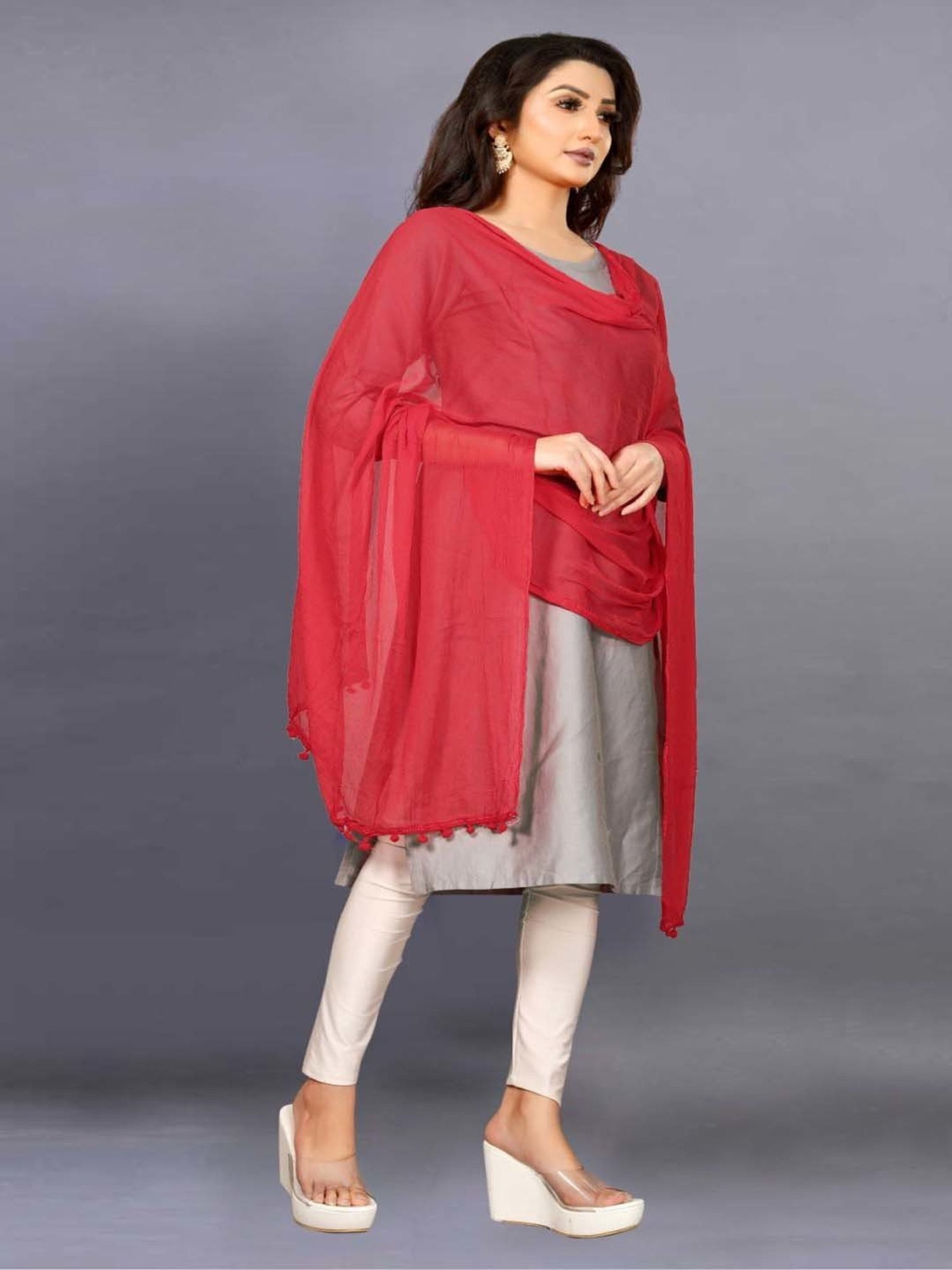 APNISHA Red Plain Dupatta