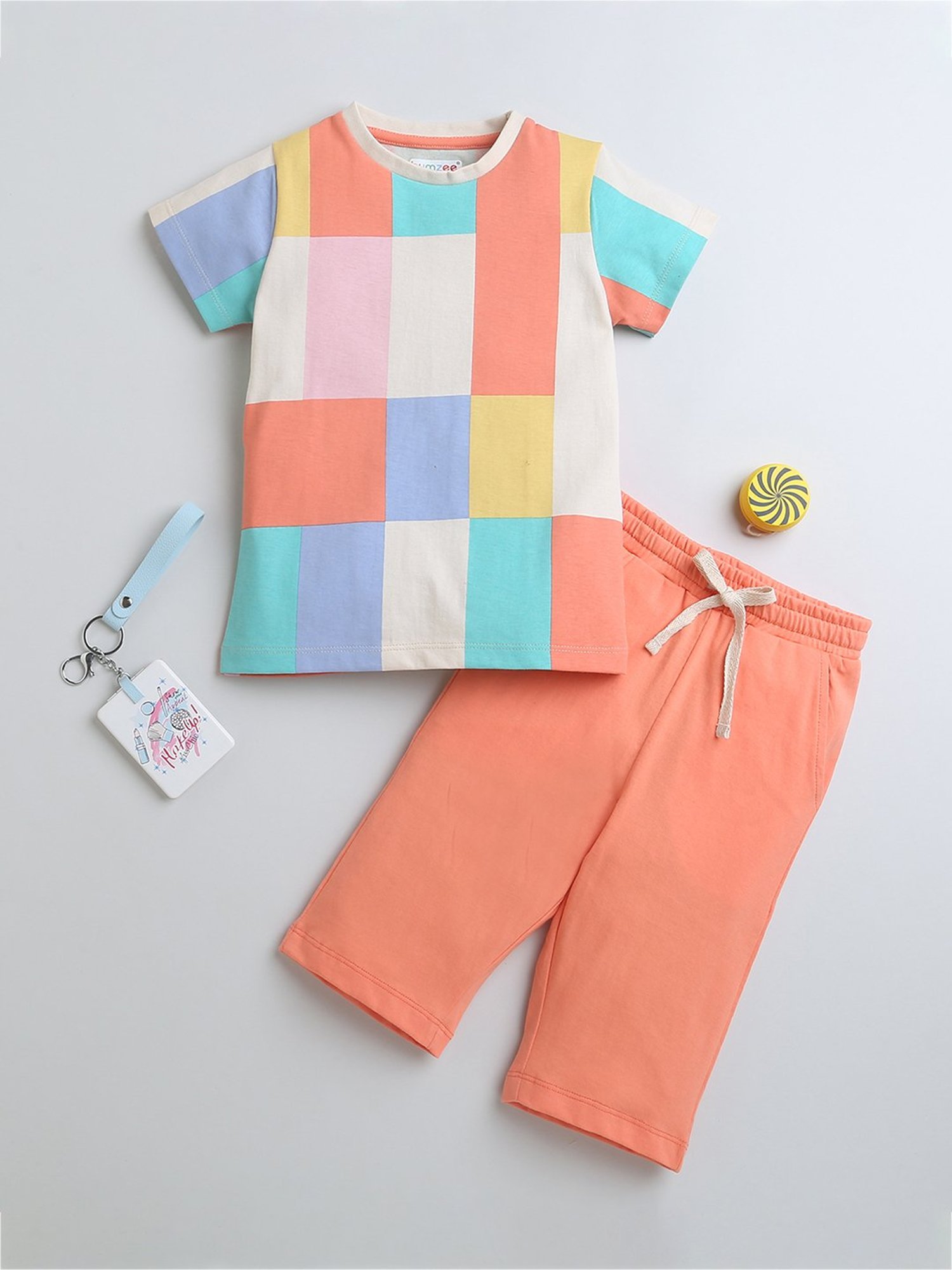 Bumzee Kids Multicolor Color Block T-Shirt with Capri