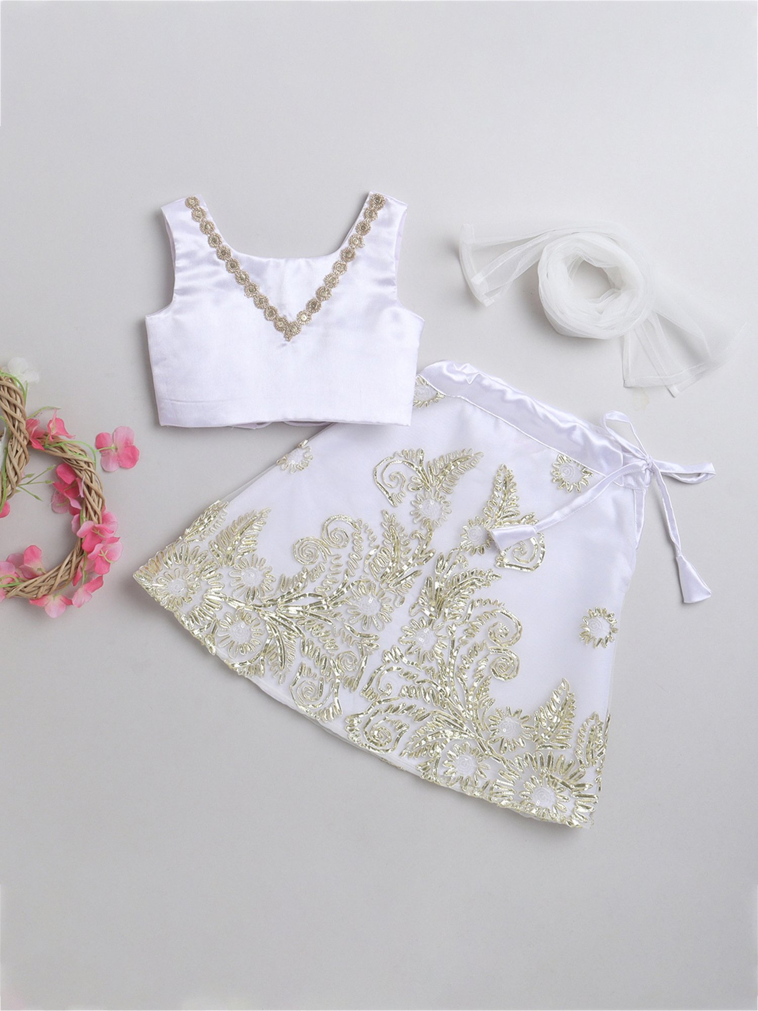 Many Frocks Kids White Embellished Lehenga, Choli with Dupatta