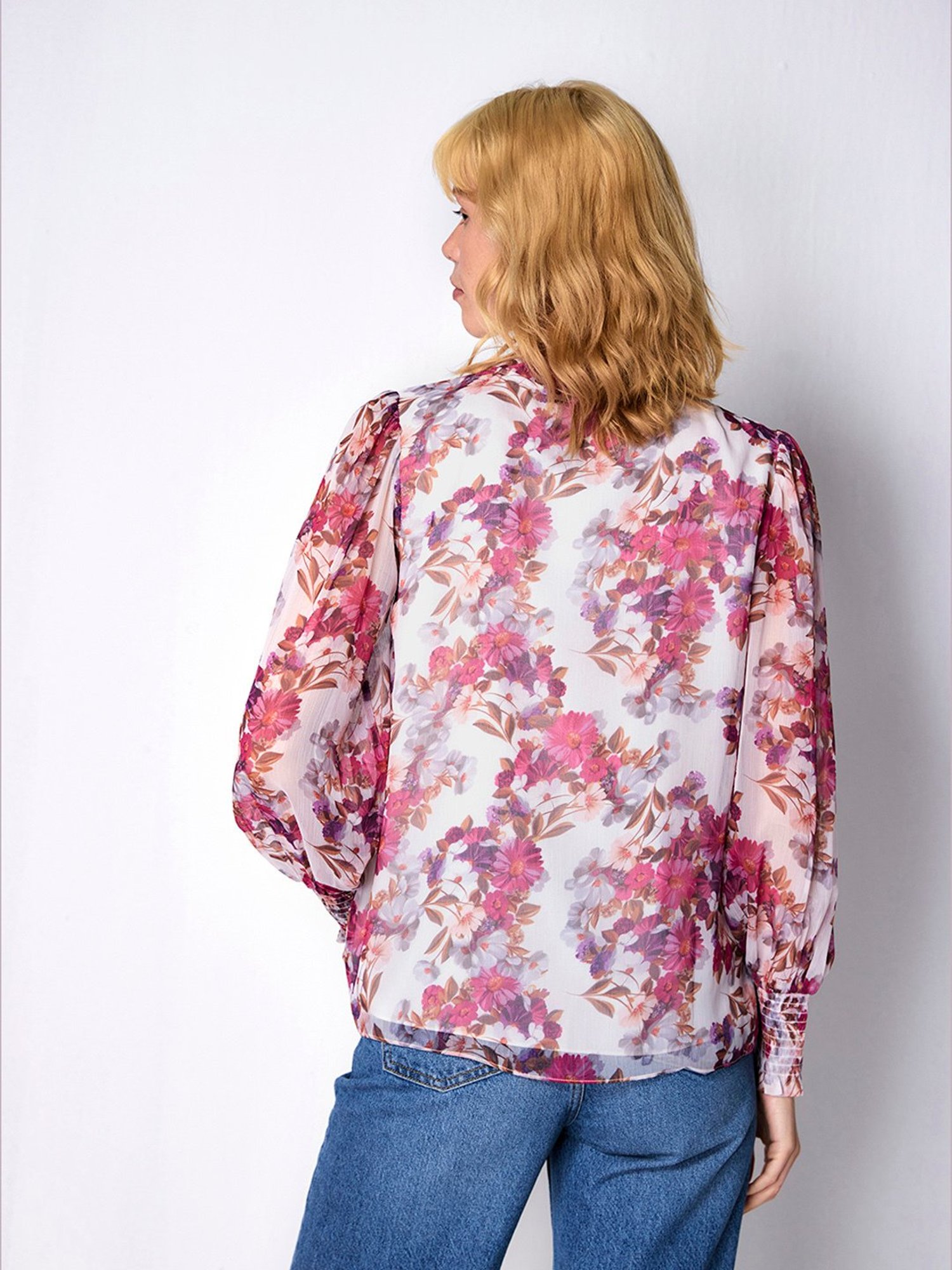 Cover Story Off White & Pink Floral Print Top