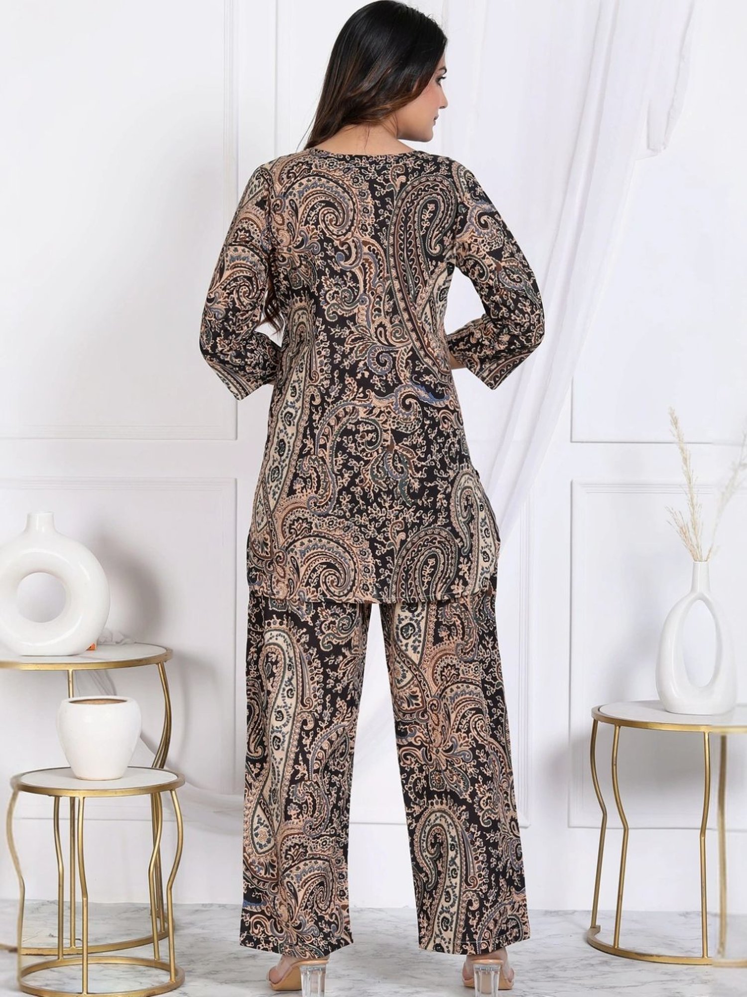 Kaftanize Black Paisley Printed Short Tunic with Pant