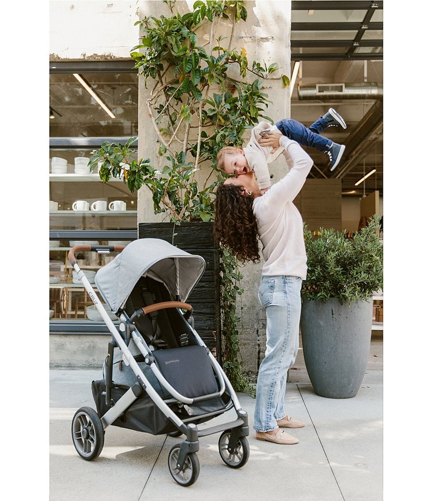 Fridababy MediFrida the Accu-Dose Medicine Dispenser + Pacifier