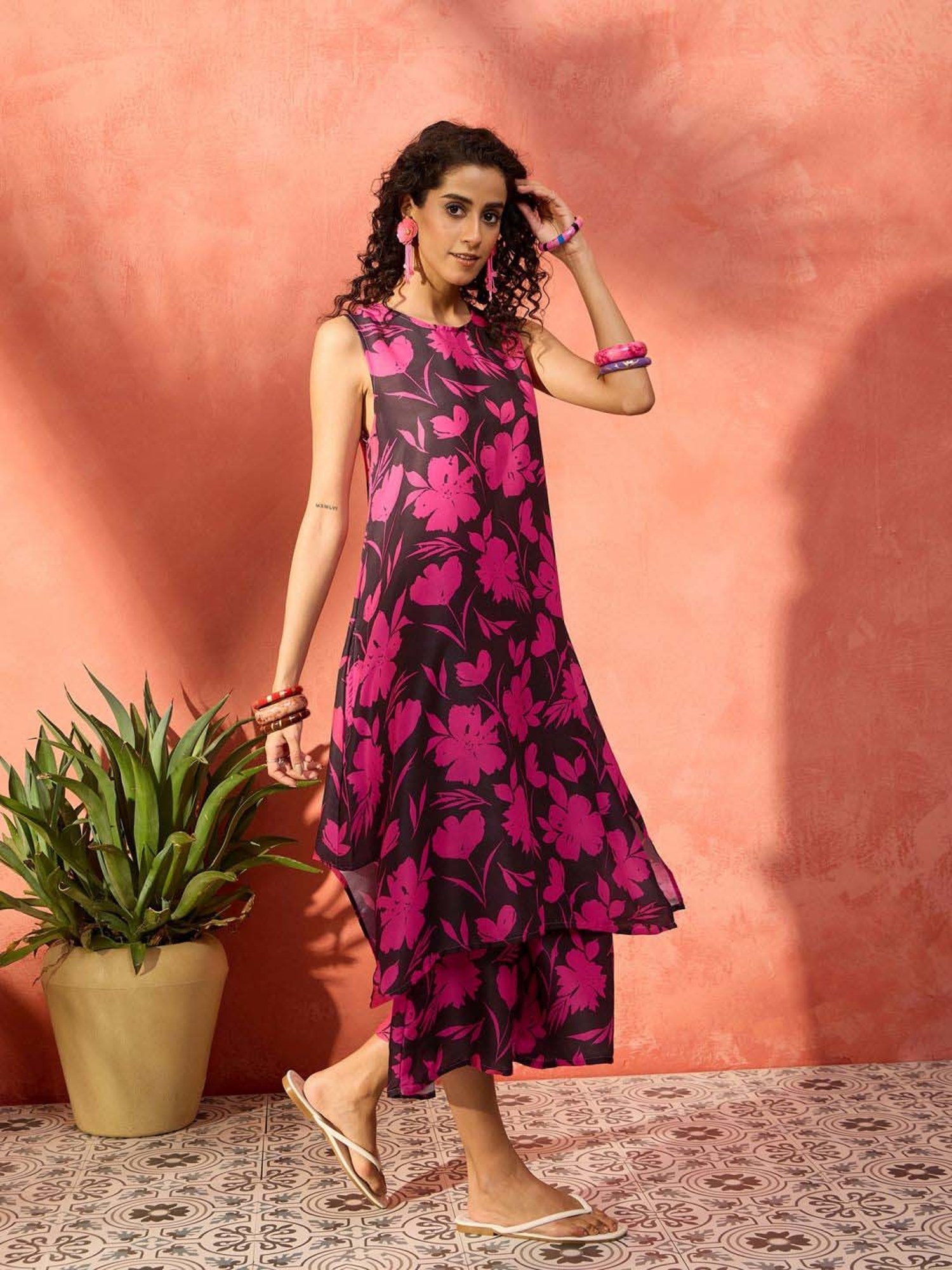 Inweave Black Floral Print Kurta & Palazzo Set