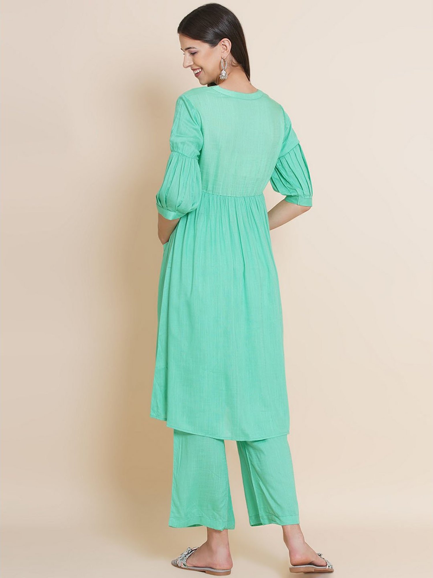 Mine4Nine Green Kurta With Palazzos