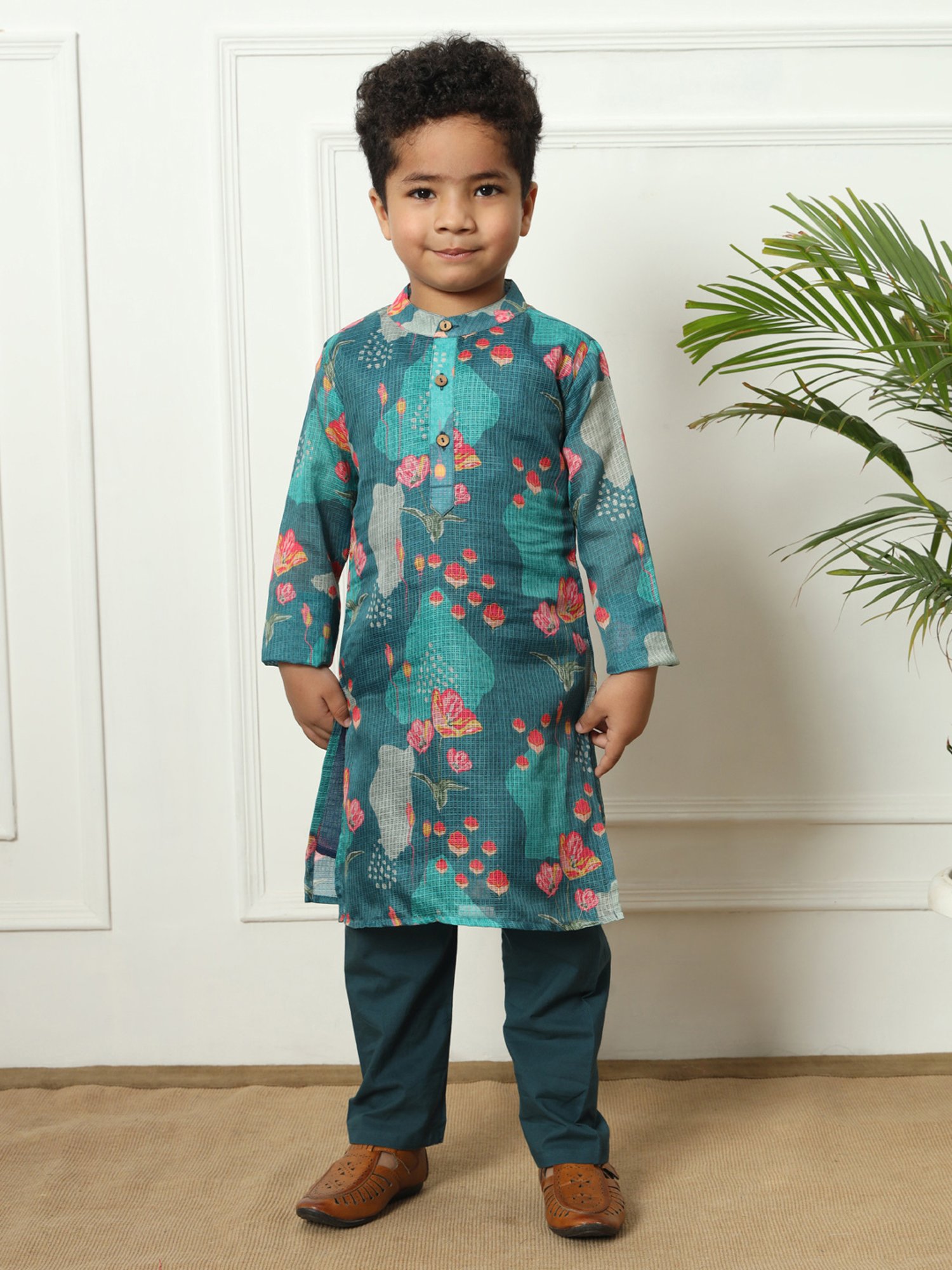READIPRINT FASHIONS Kids Teal Printed Full Sleeves Kurta with Pyjamas