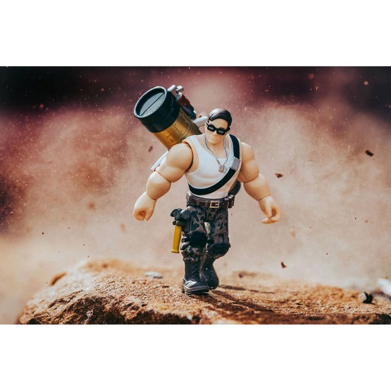 Roblox Imagination Collection - Davy Bazooka Figure Pack (Includes Exclusive Virtual Item)