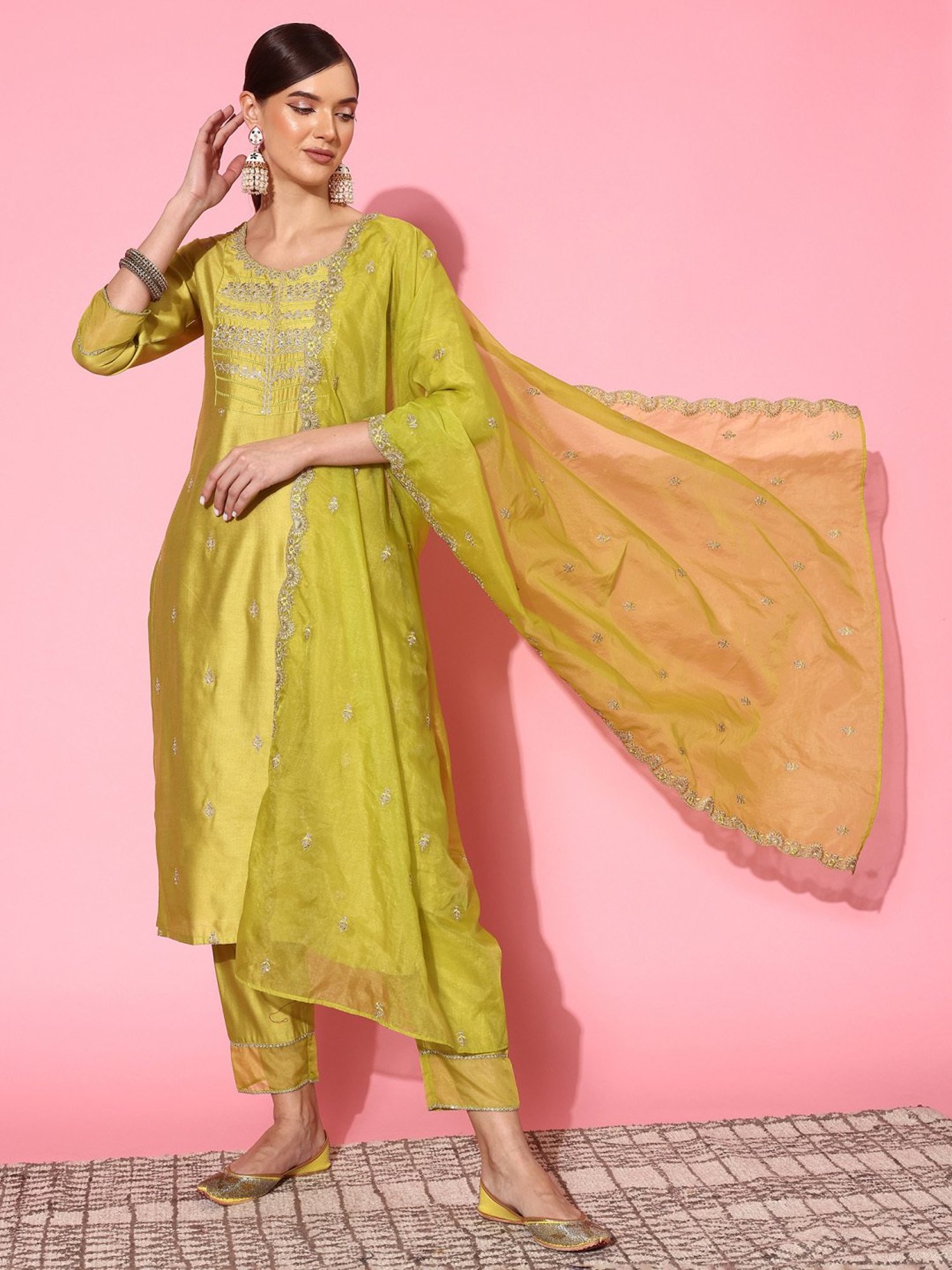 Indo Era Green Embroidered Kurta Pant Set With Dupatta