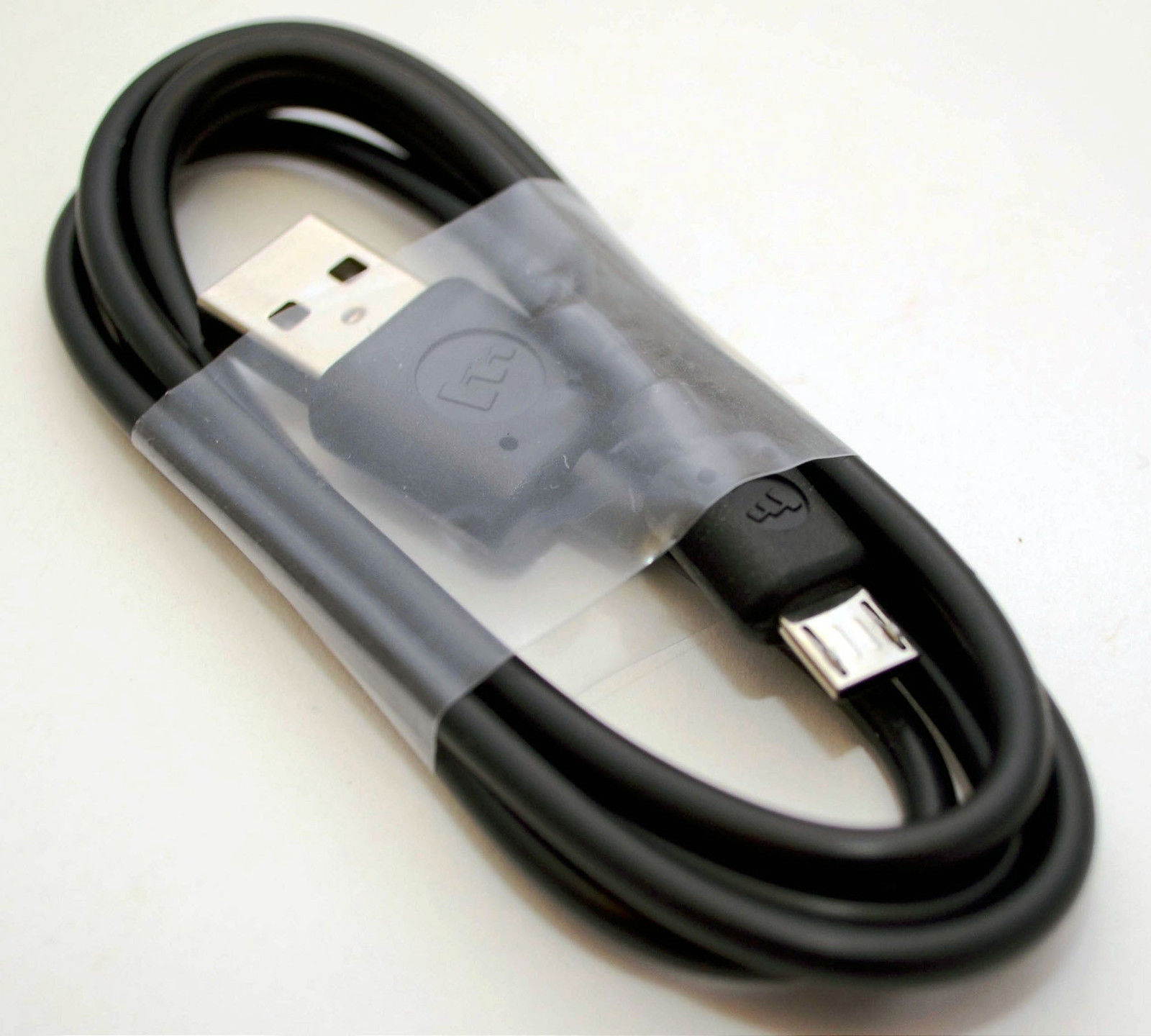 Genuine Mophie Juice Pack HTC One M7 Rechargeable Battery Case BLACK cover 2500