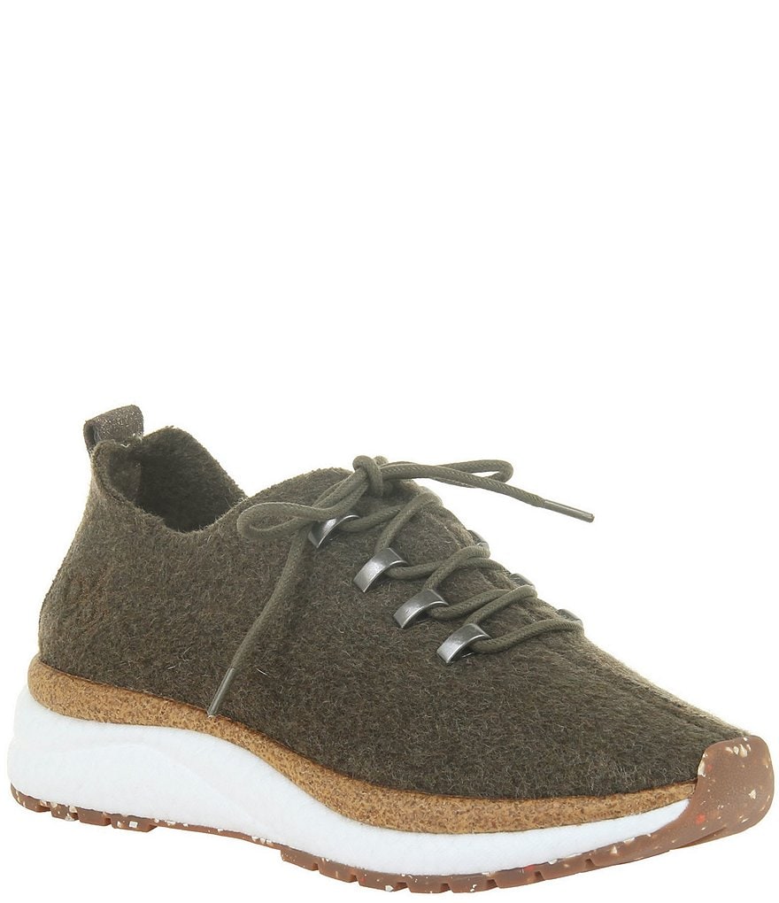 OTBT Courier Lace-Up Sneakers
