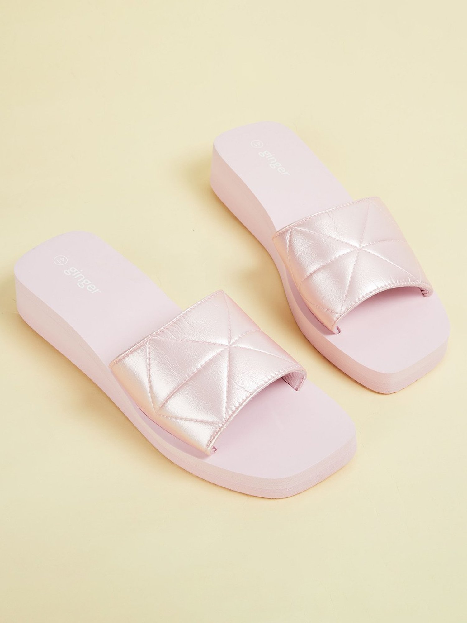 Ginger by Lifestyle Women's Pink Slides
