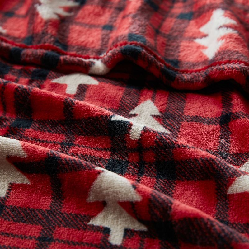 50"x60" Tree Plaid Printed Throw Blanket Red - VCNY