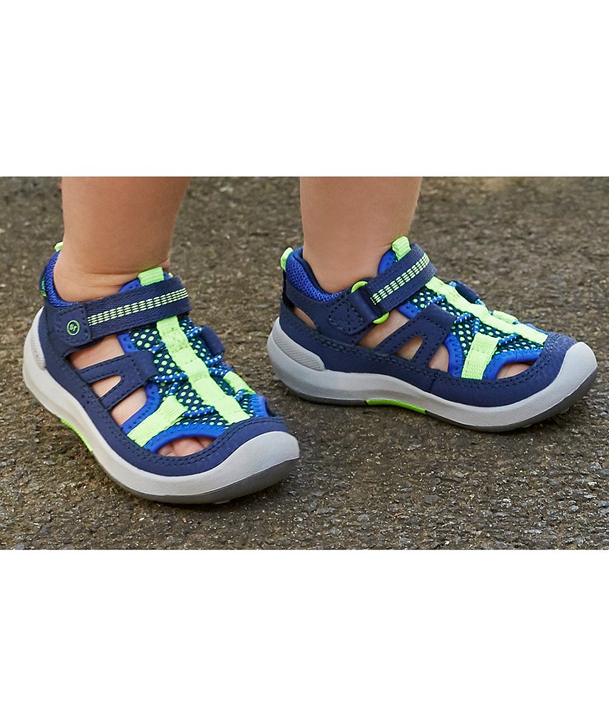 Stride Rite Boys' Wade SRTech Washable Fisherman Sandals (Infant)
