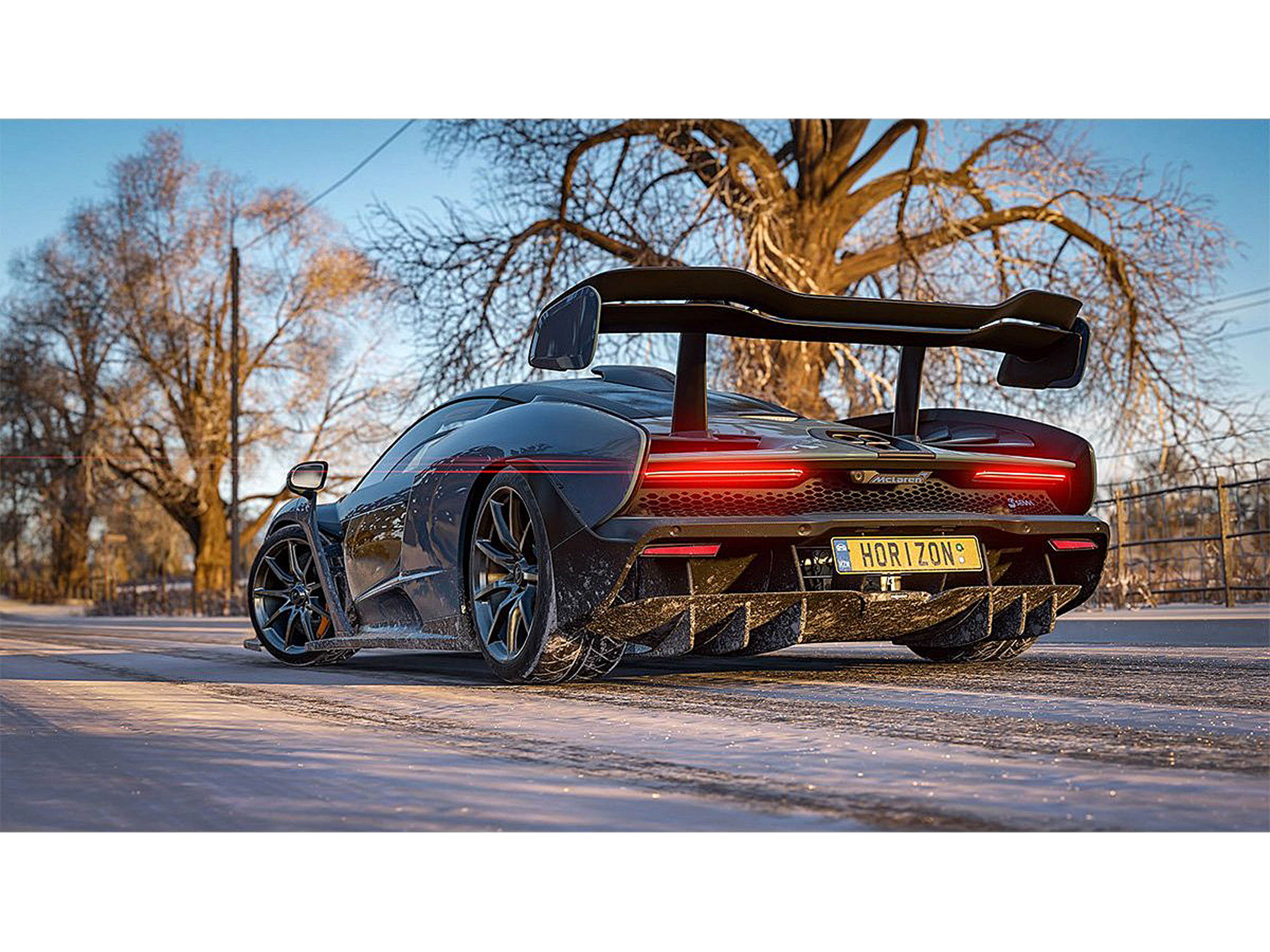 Forza Horizon 4: Fortune Island Xbox One / Windows 10 [Digital Code]