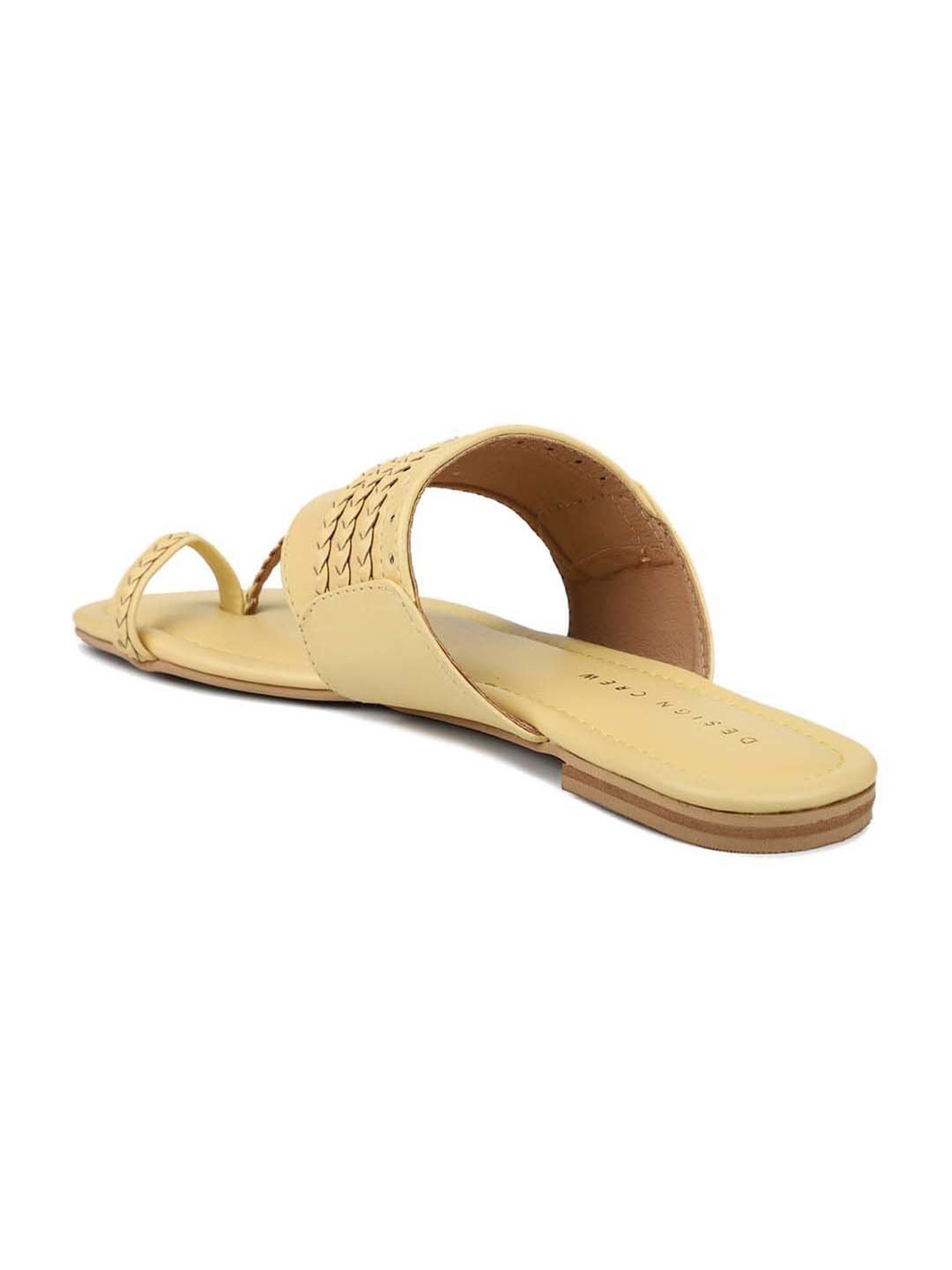 Design Crew Women's Cream Toe Ring Sandals