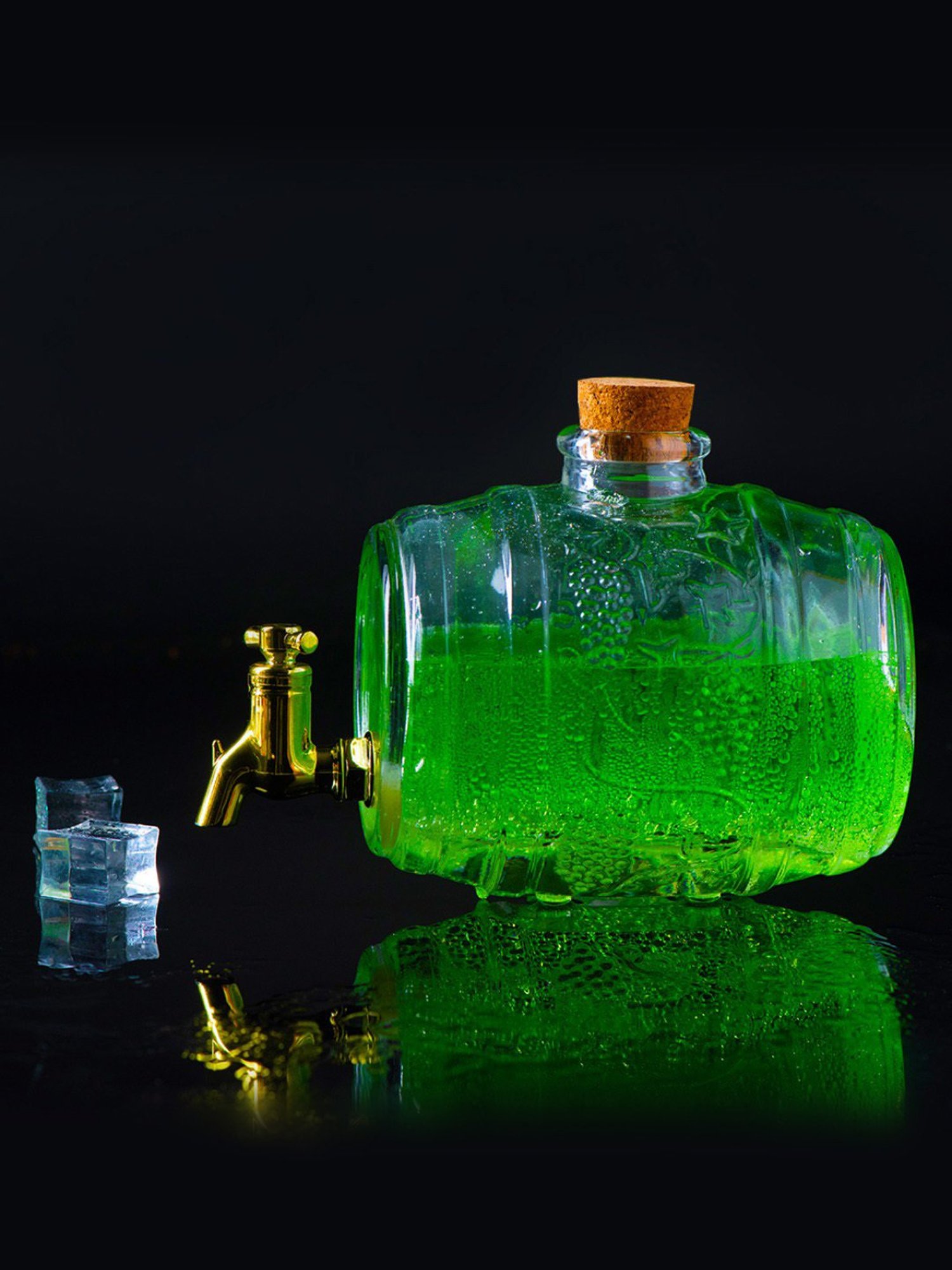 Pure Home and Living Blue Glass Decanter (0.7 L)