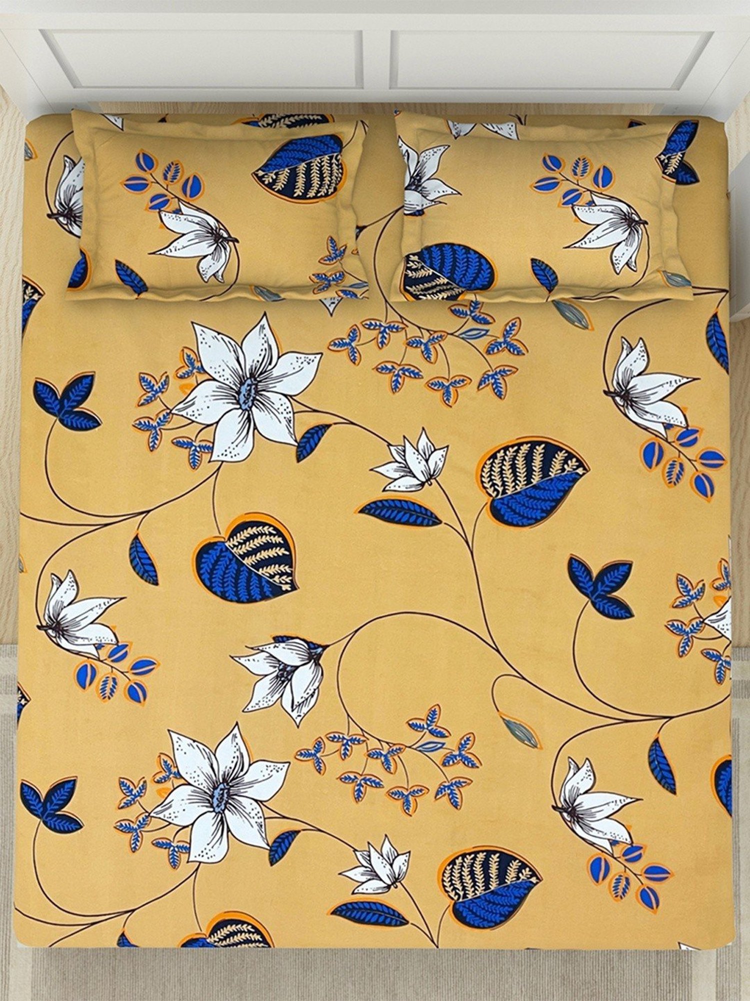 Welspun Printed Yellow Microfiber Double Bedsheet with 2 Pillow Covers