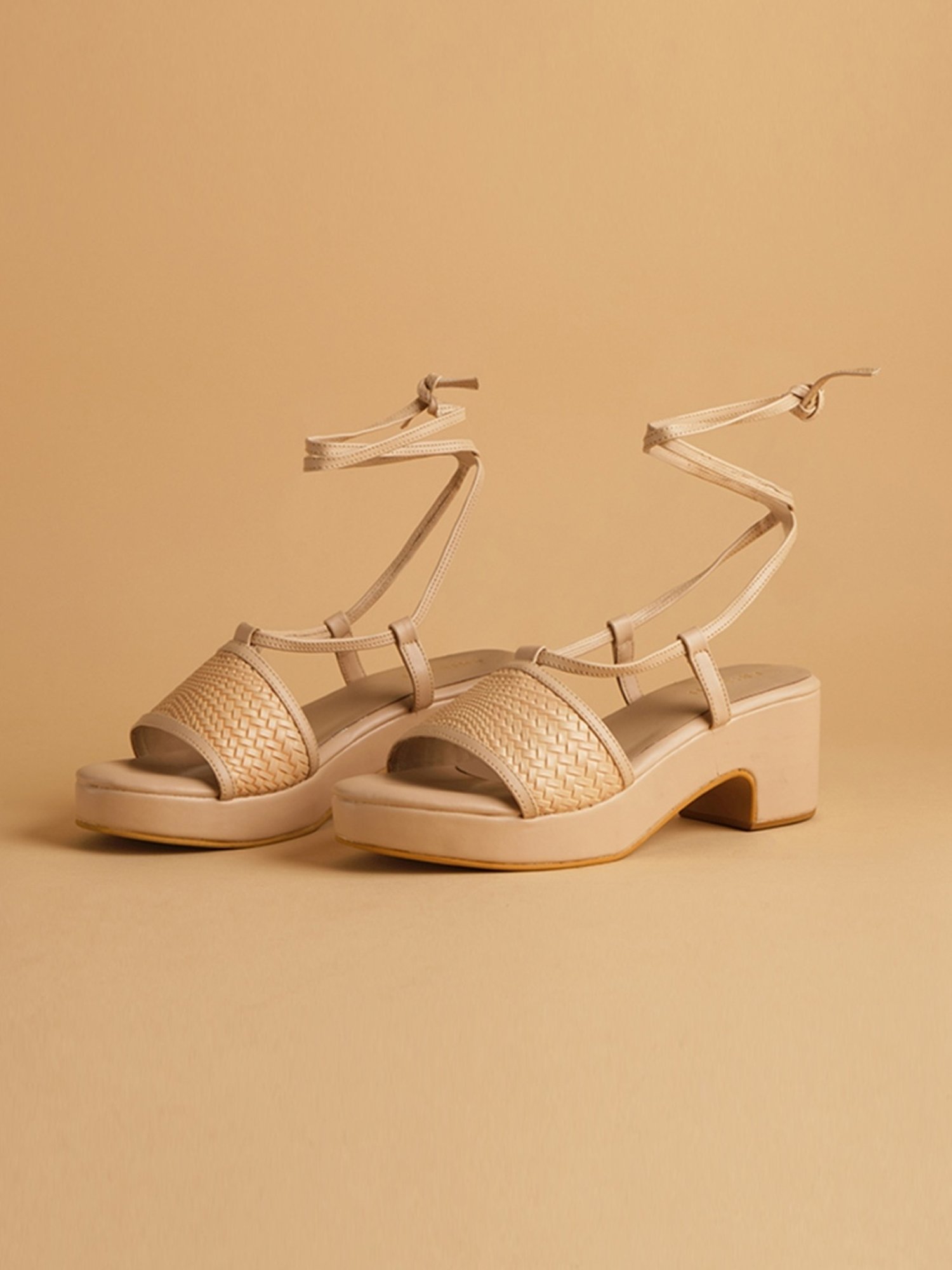 Eridani Women's Noah Beige Gladiator Sandals