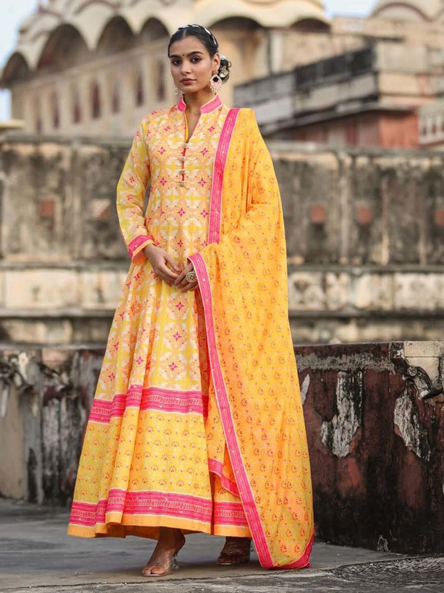 Saffron Threads Black Cotton Floral Print Ethnic Dress