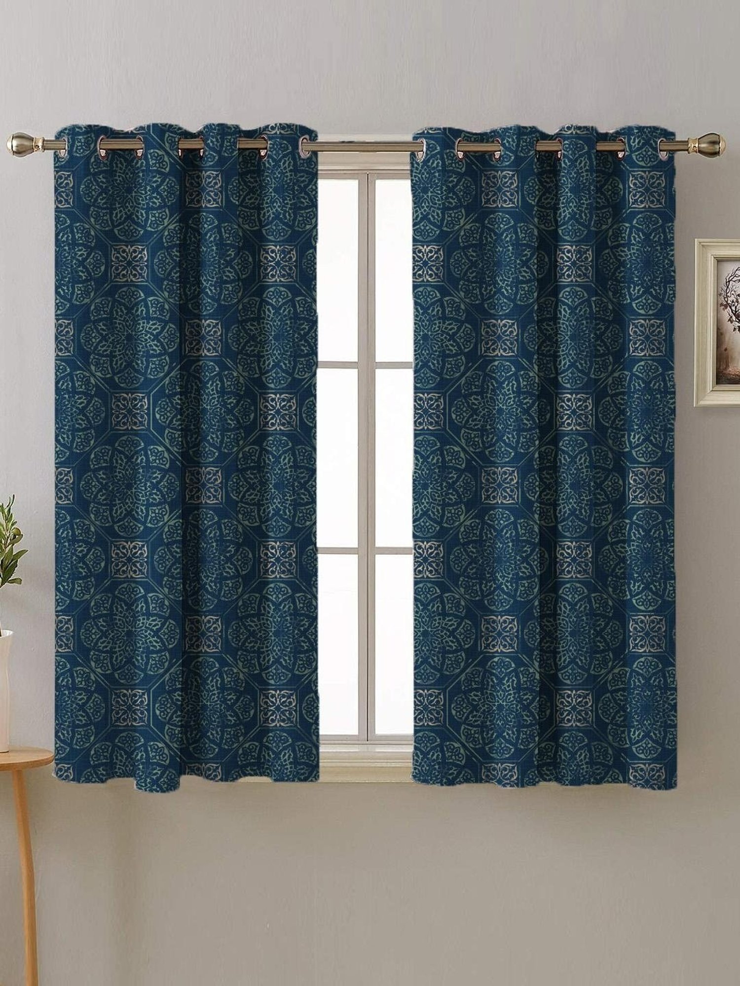 SPACES DRAPE STORY Elegent Digital Print Teal Green Polyester 5 ft Window Curtains - Set of 2