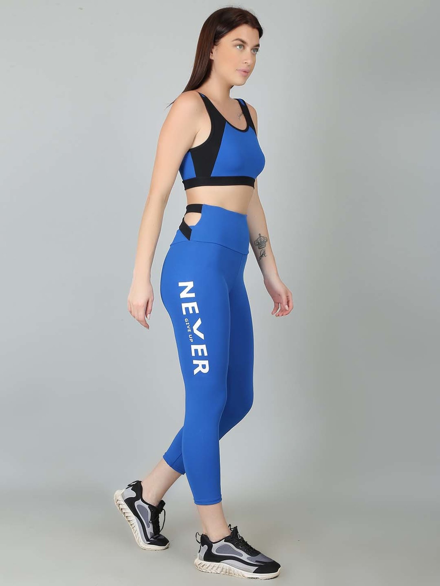 N-Gal Blue & Black Printed Sports Bra With Tights Set