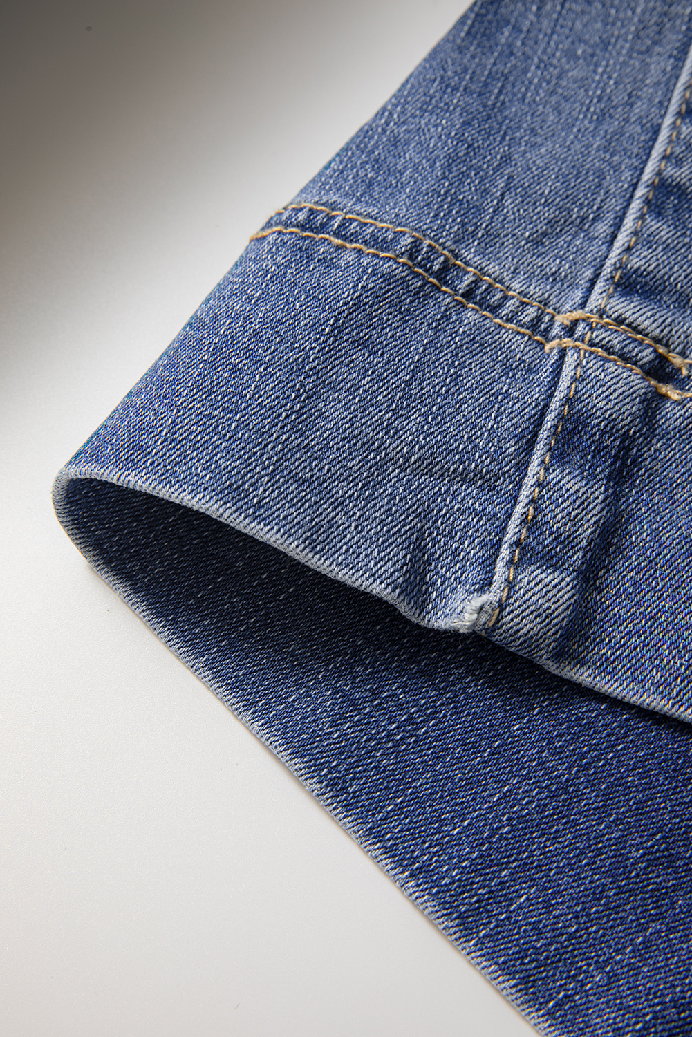 Ashleigh Blue Mineral Wash High Waist Crop Jeans