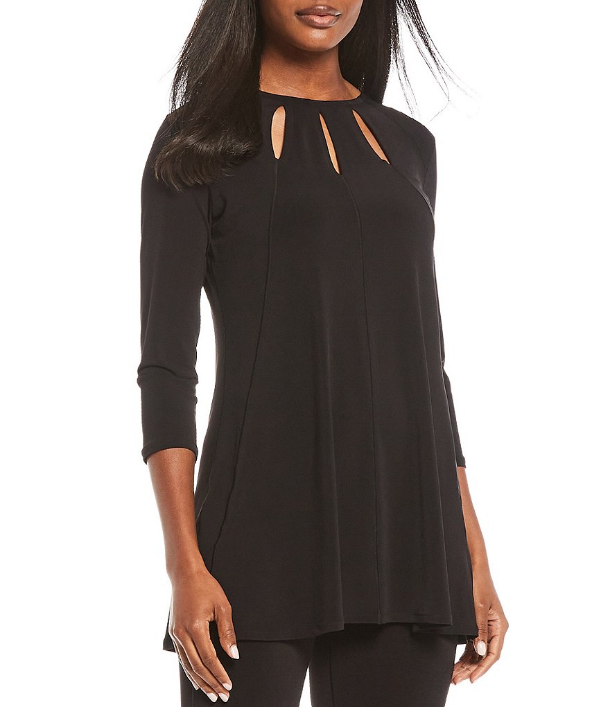 Eva Varro Five Beams Crew Keyhole Neck 3/4 Sleeve Tunic