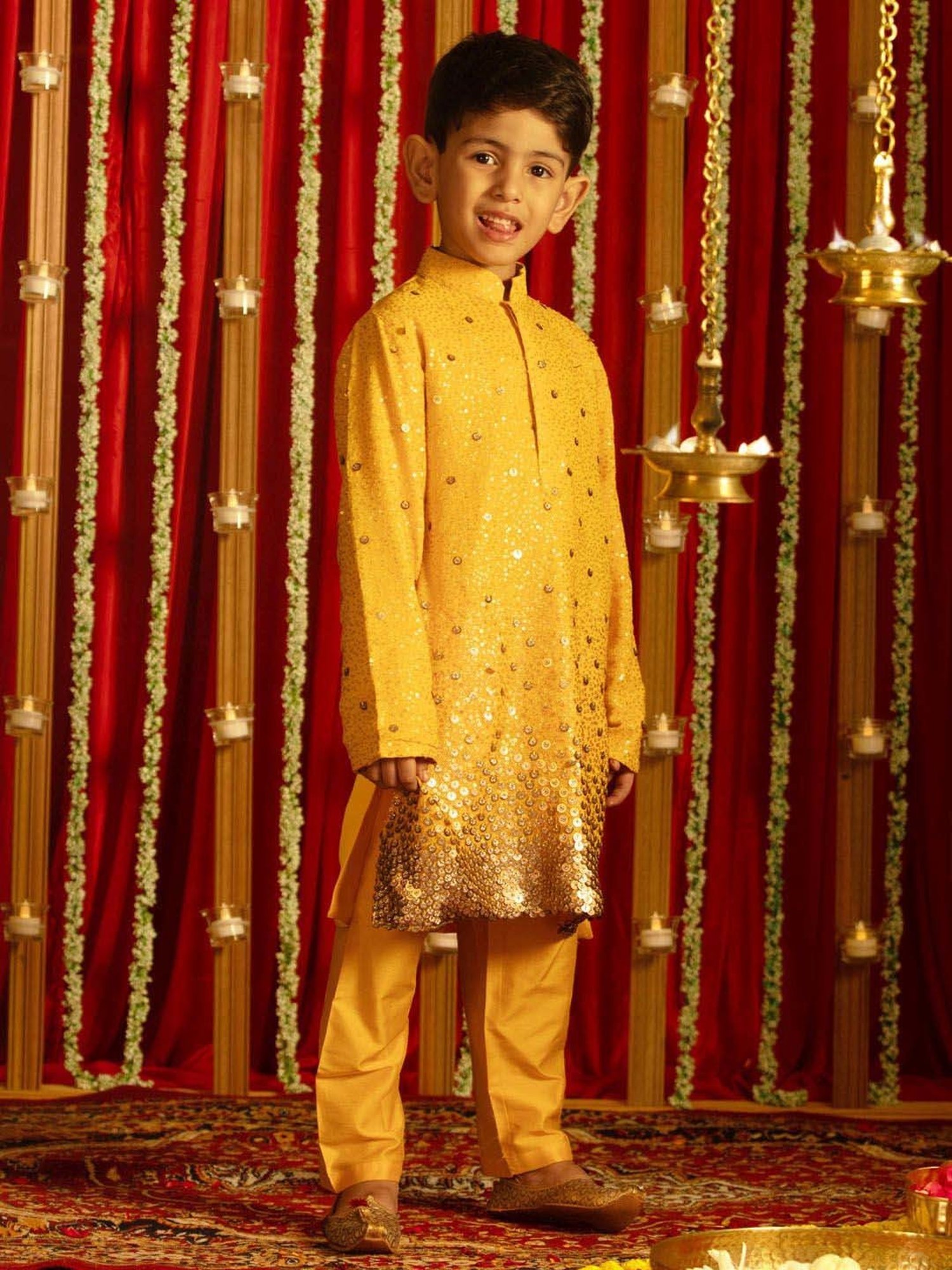VASTRAMAY Boys Yellow Embellished Full Sleeves Kurta Sets