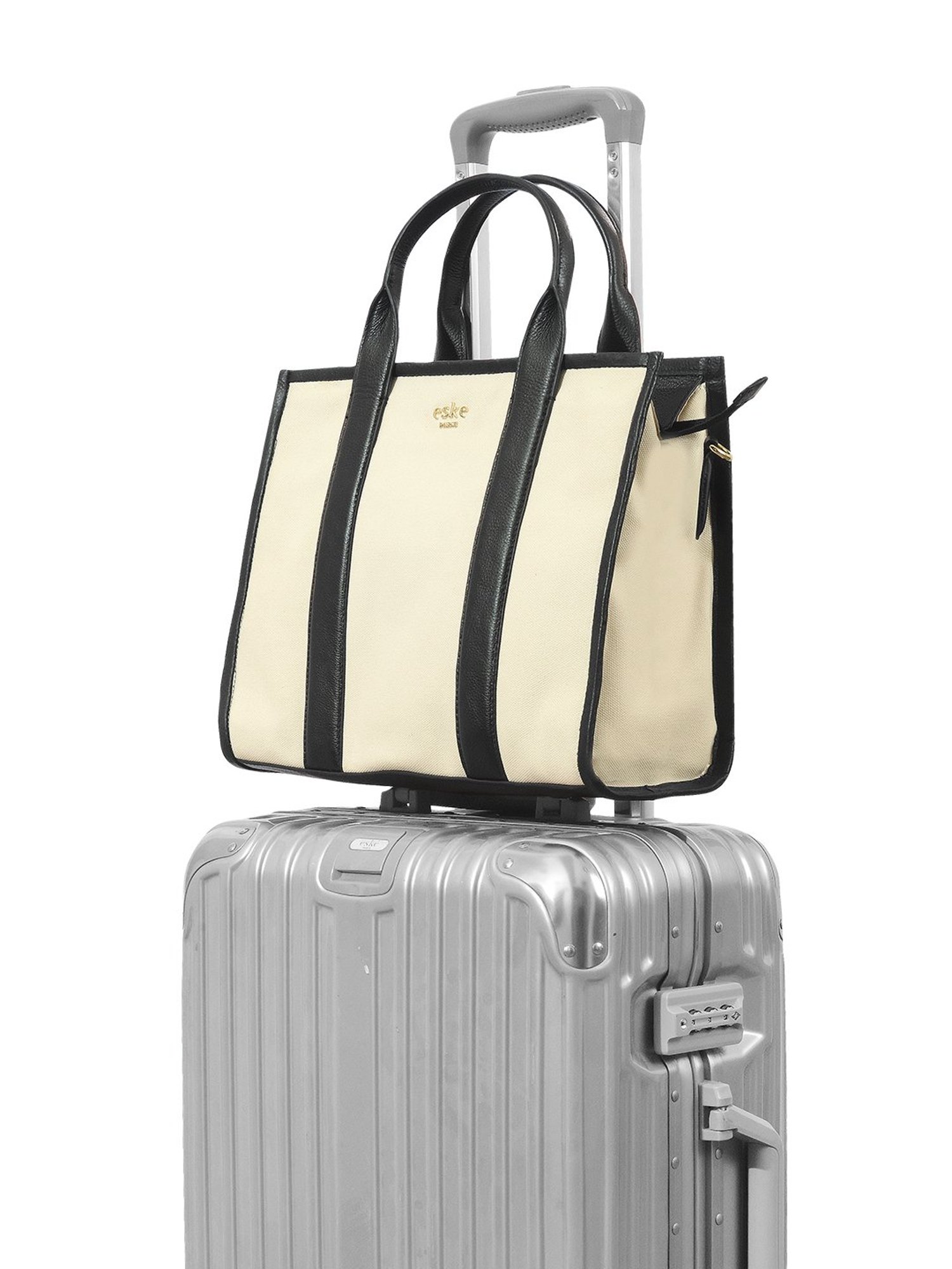 Eske White Medium Tote Bag