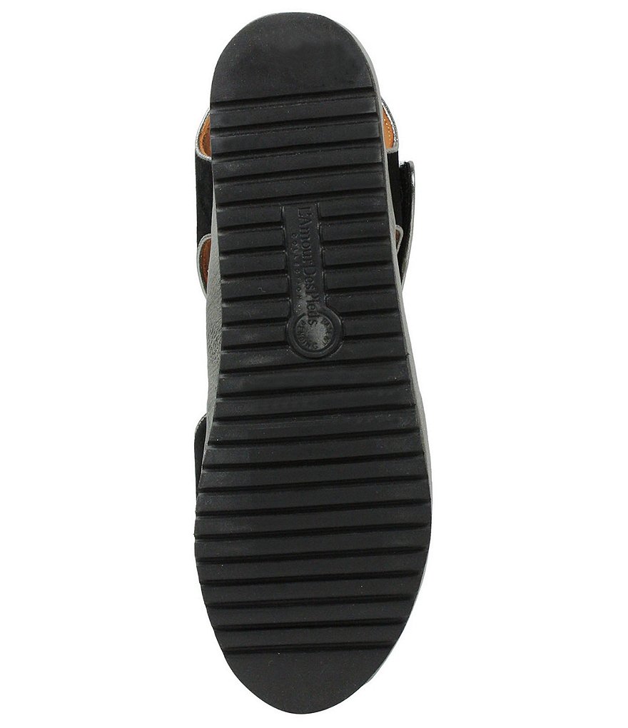 L'Amour Des Pieds Almika T-Strap Flatform Sandals