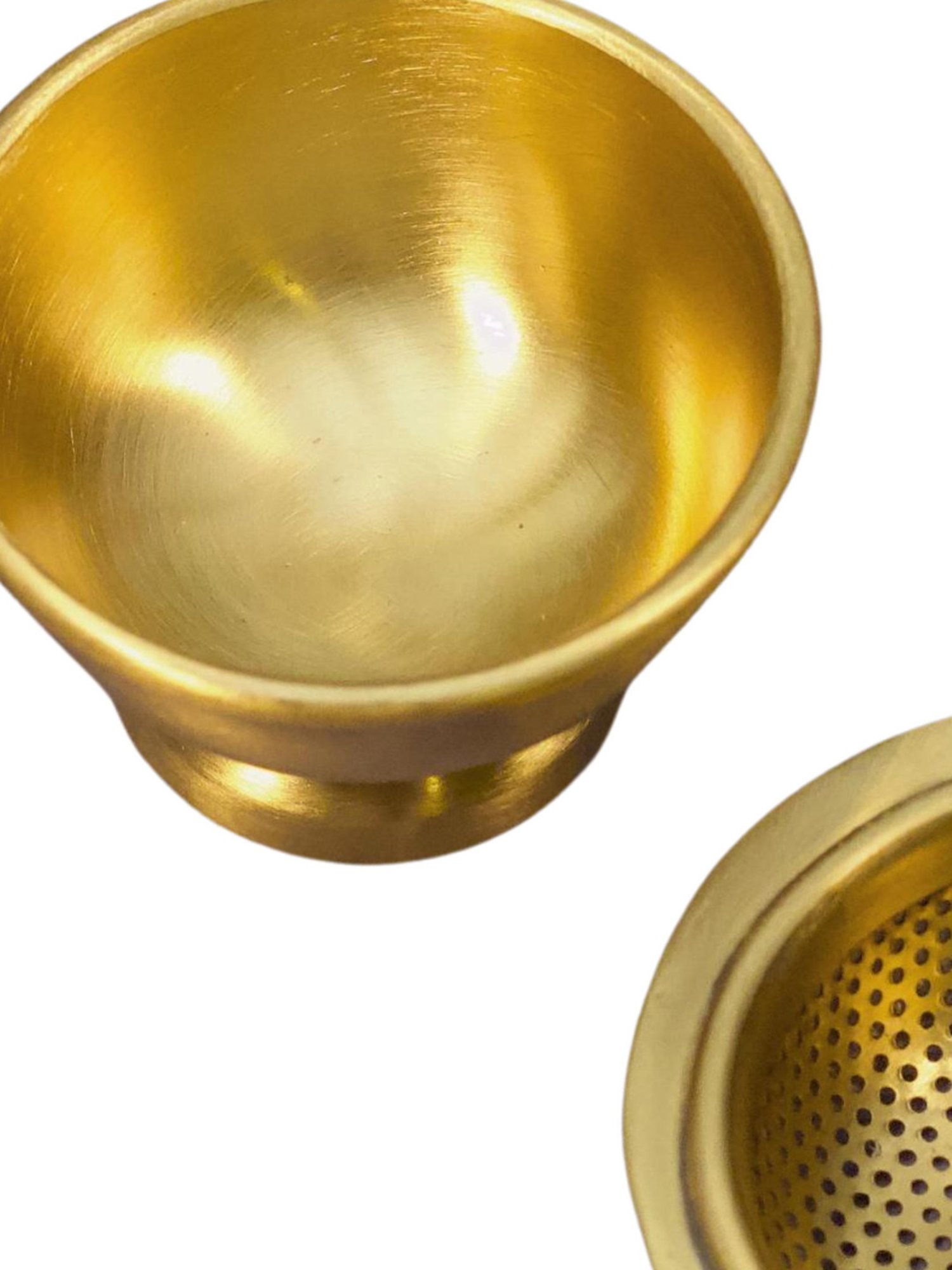 Ambi Fish Shaped Tea Medium Sized Strainer With Resting Pot