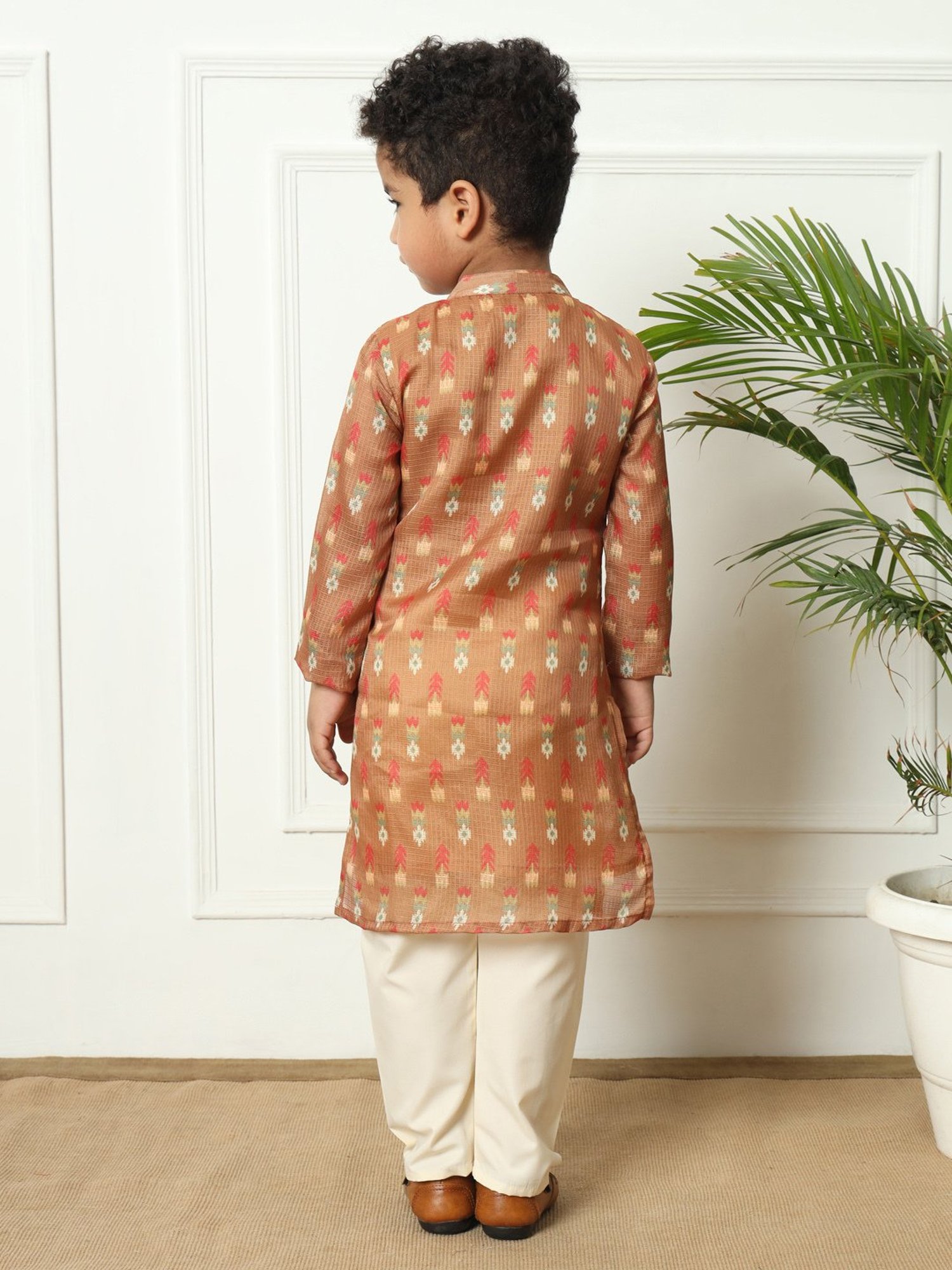 READIPRINT FASHIONS Kids Brown & Cream Printed Full Sleeves Kurta, Pyjamas with Attached Jacket