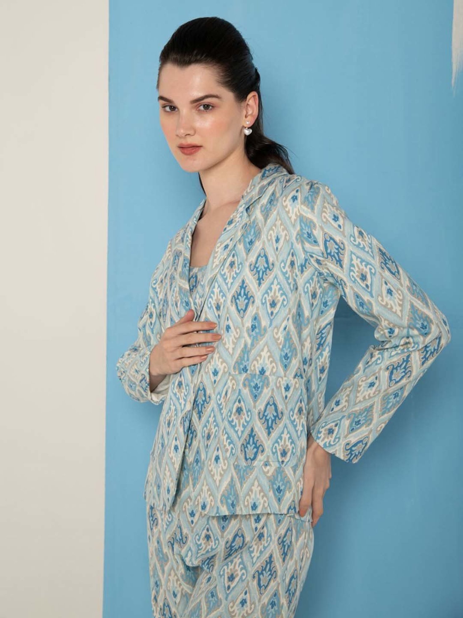 Ekohum Blue Cotton Flex Ikhat Print Coat with Cotton Flex Ikhat Print Pant Co-Ord Set