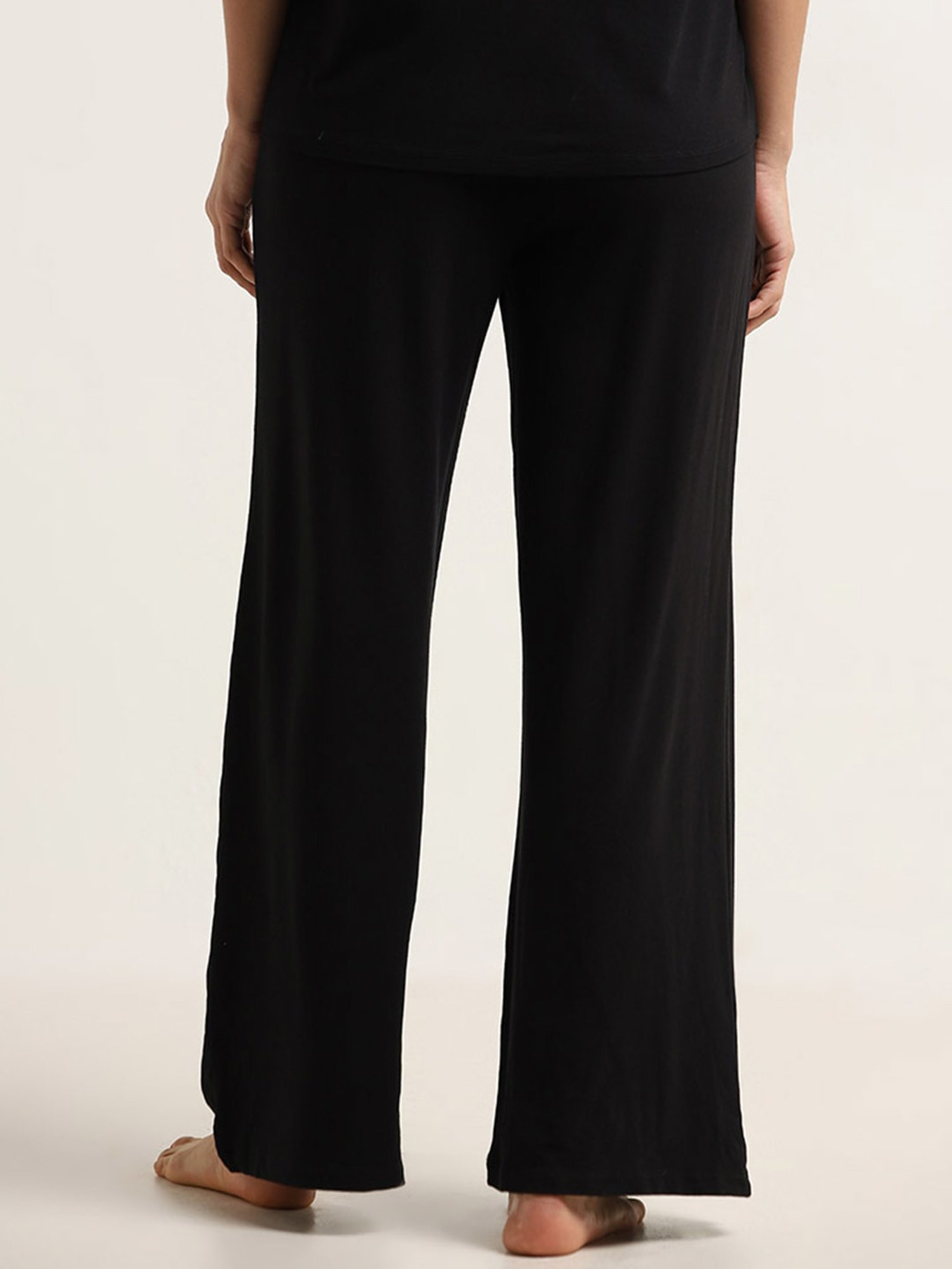Wunderlove by Westside Black Flared Mid-Rise Pants