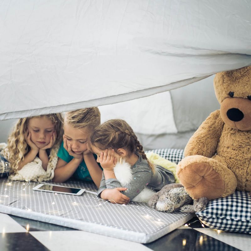 Avengers Kids' Play Tent