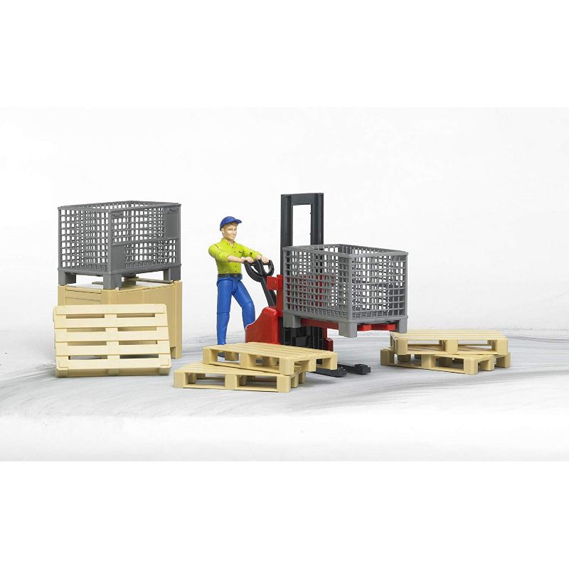 Bruder bworld Logistics Set with Man
