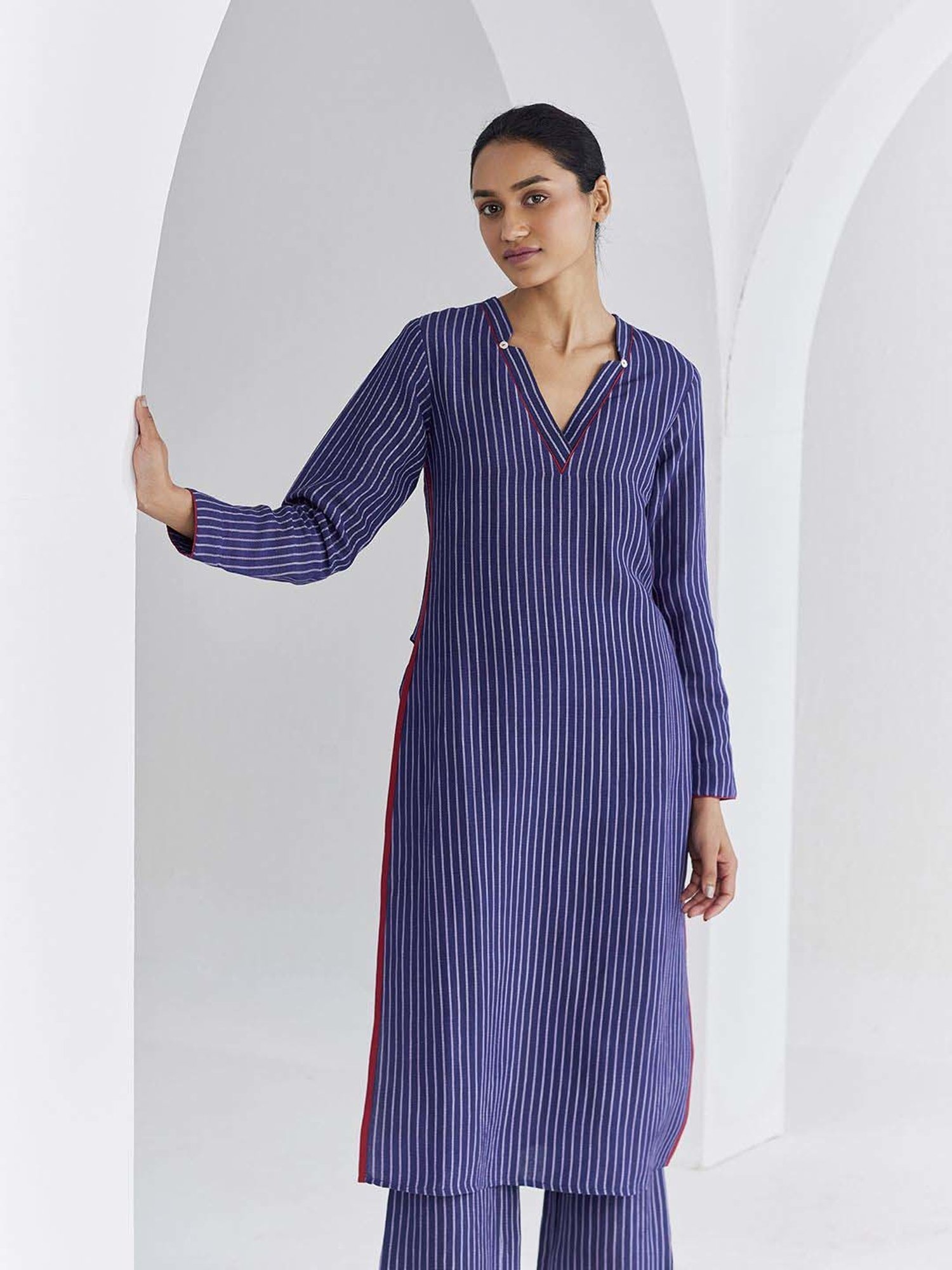 Ancestry Blue Striped Straight Kurta
