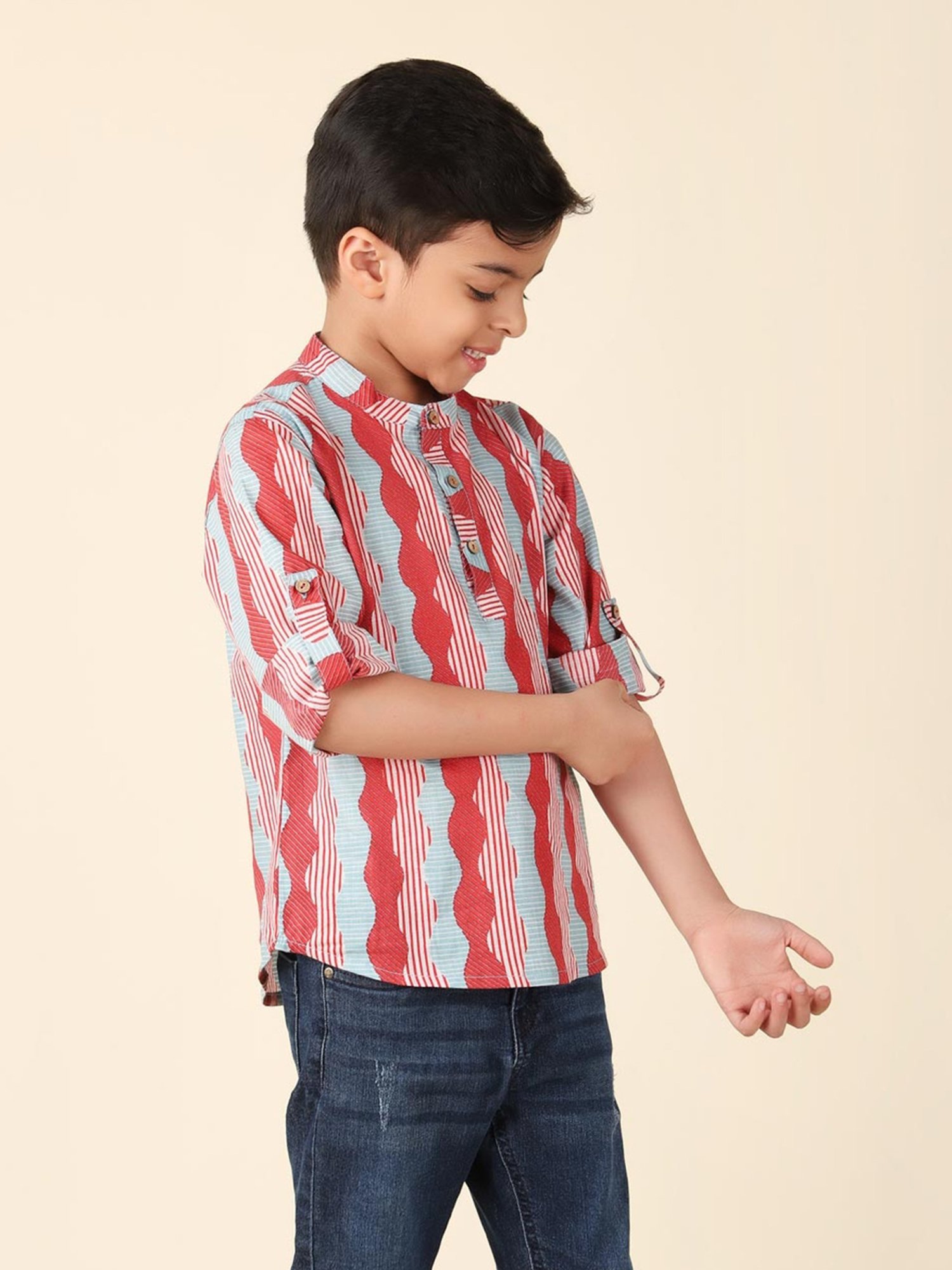 Fabindia Kids Red & Blue Cotton Printed Full Sleeves Kurta