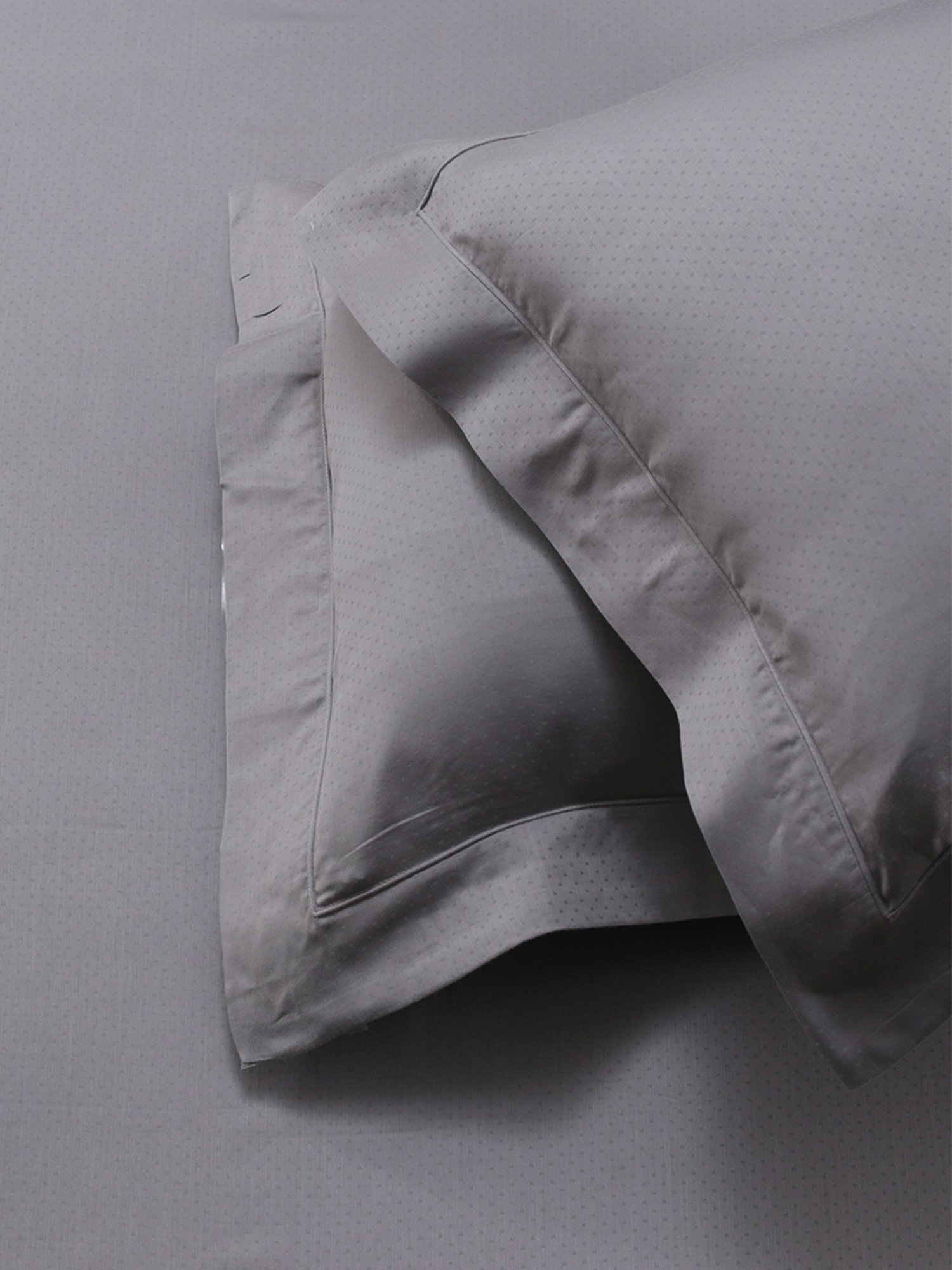 Maspar Colorart Clemonte Self Grey 200 TC Cotton King Bed Sheet with 2 Pillow Covers