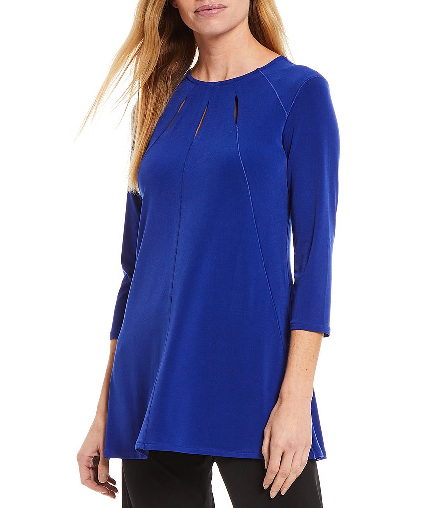 Eva Varro Five Beams Crew Keyhole Neck 3/4 Sleeve Tunic