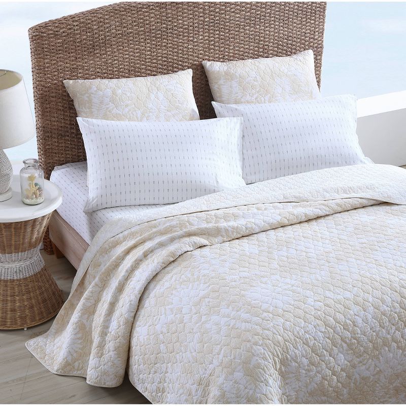 Full/Queen Lago Leaves Quilt Yellow - Tommy Bahama