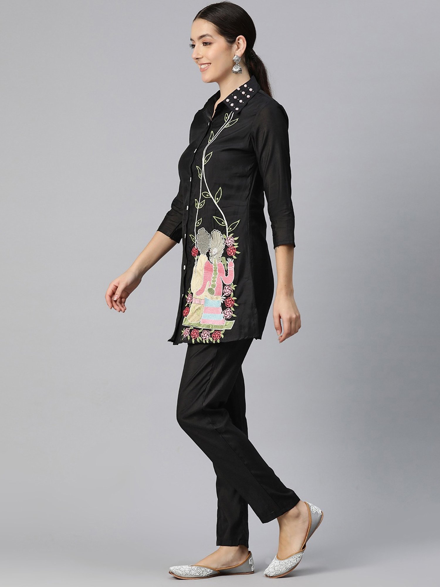 READIPRINT FASHIONS Black Embroidered Shirt Pant Set