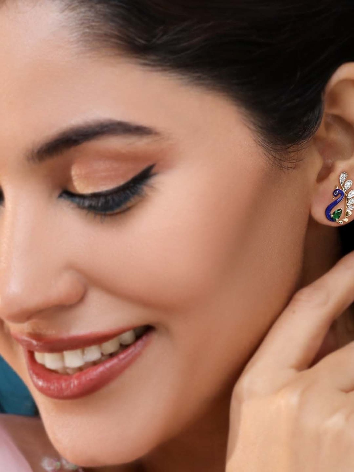 Candere by Kalyan Jewellers Peacock Collection 18k Yellow Gold Diamond Stud Earrings for Women