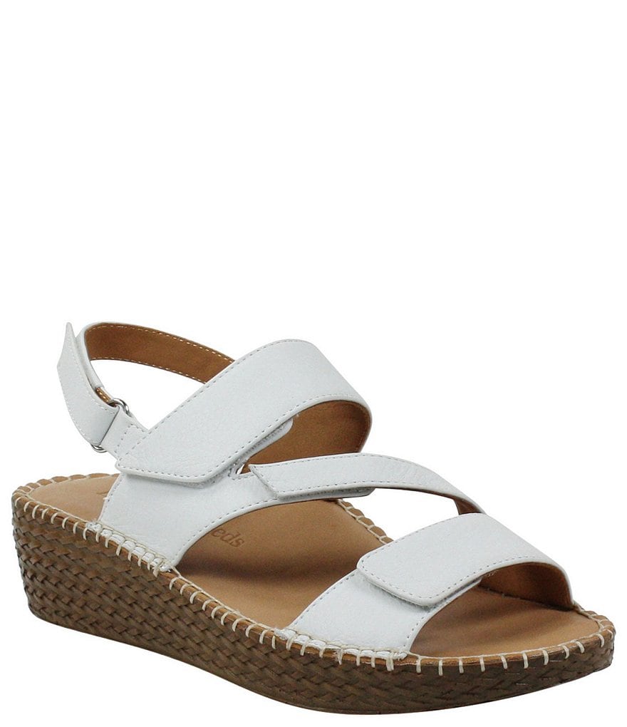 L'Amour Des Pieds Yamona Leather Wedge Sandals