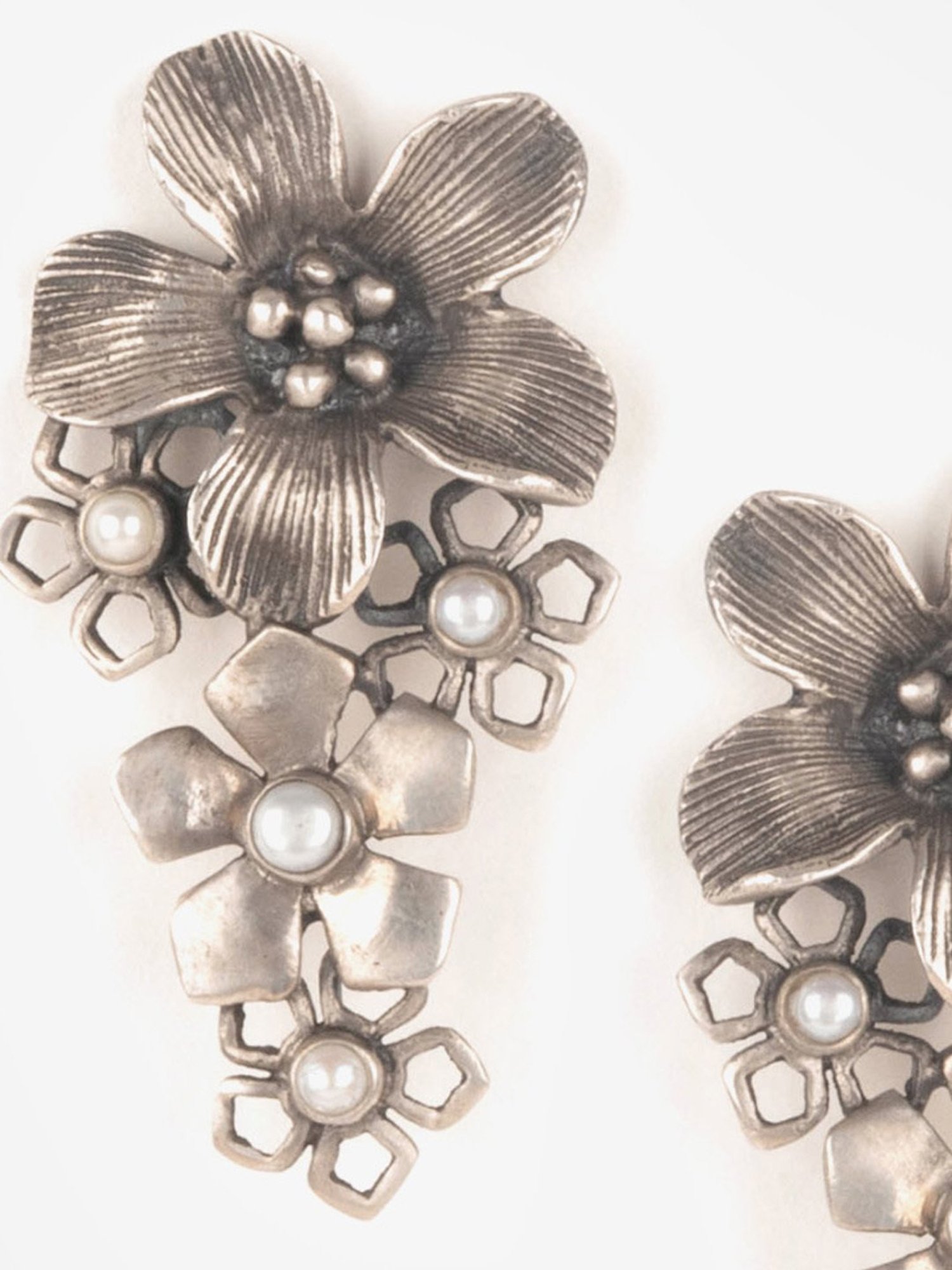 Shaya 92.5 Sterling Silver Susan B Earrings for Women